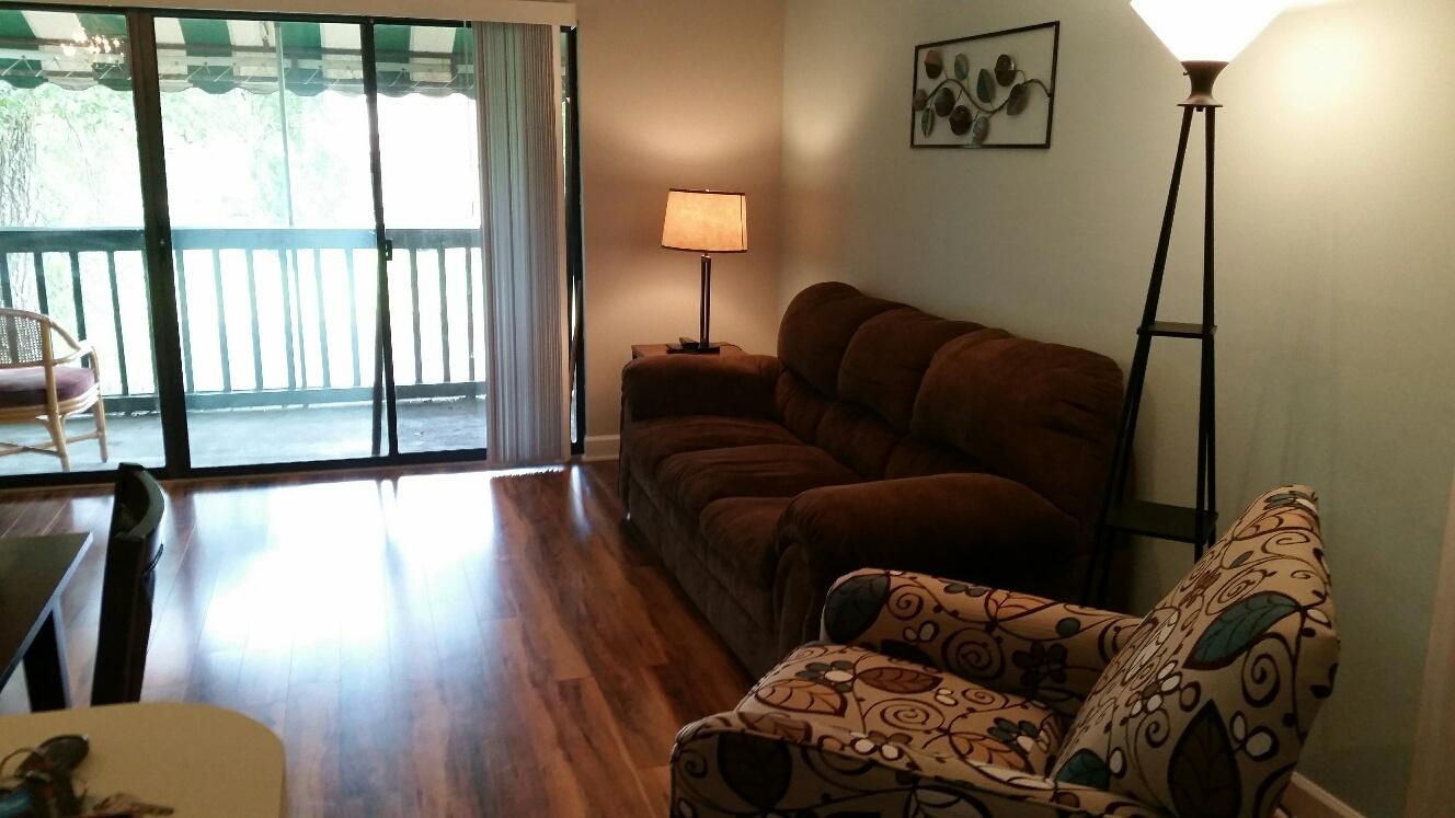 LAKESIDE CONDO AT BLUEWATER BAY - Residential