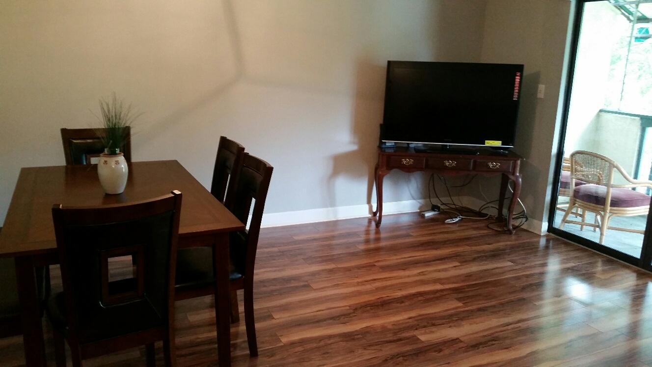 LAKESIDE CONDO AT BLUEWATER BAY - Residential