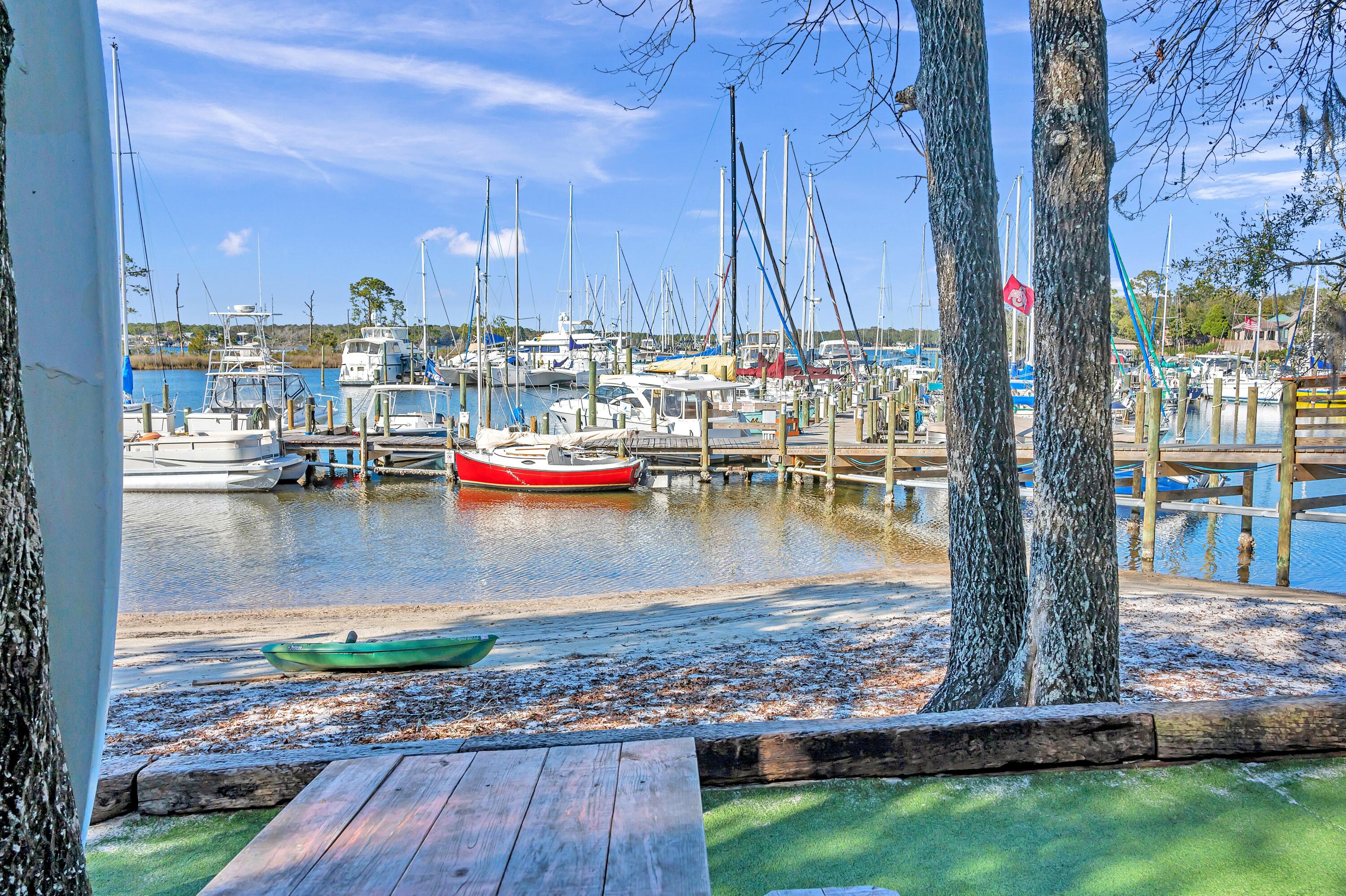 Hidden Lakes - Residential