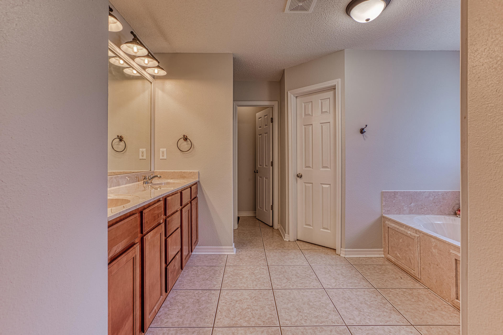 SILVER OAKS PH 2 - Residential