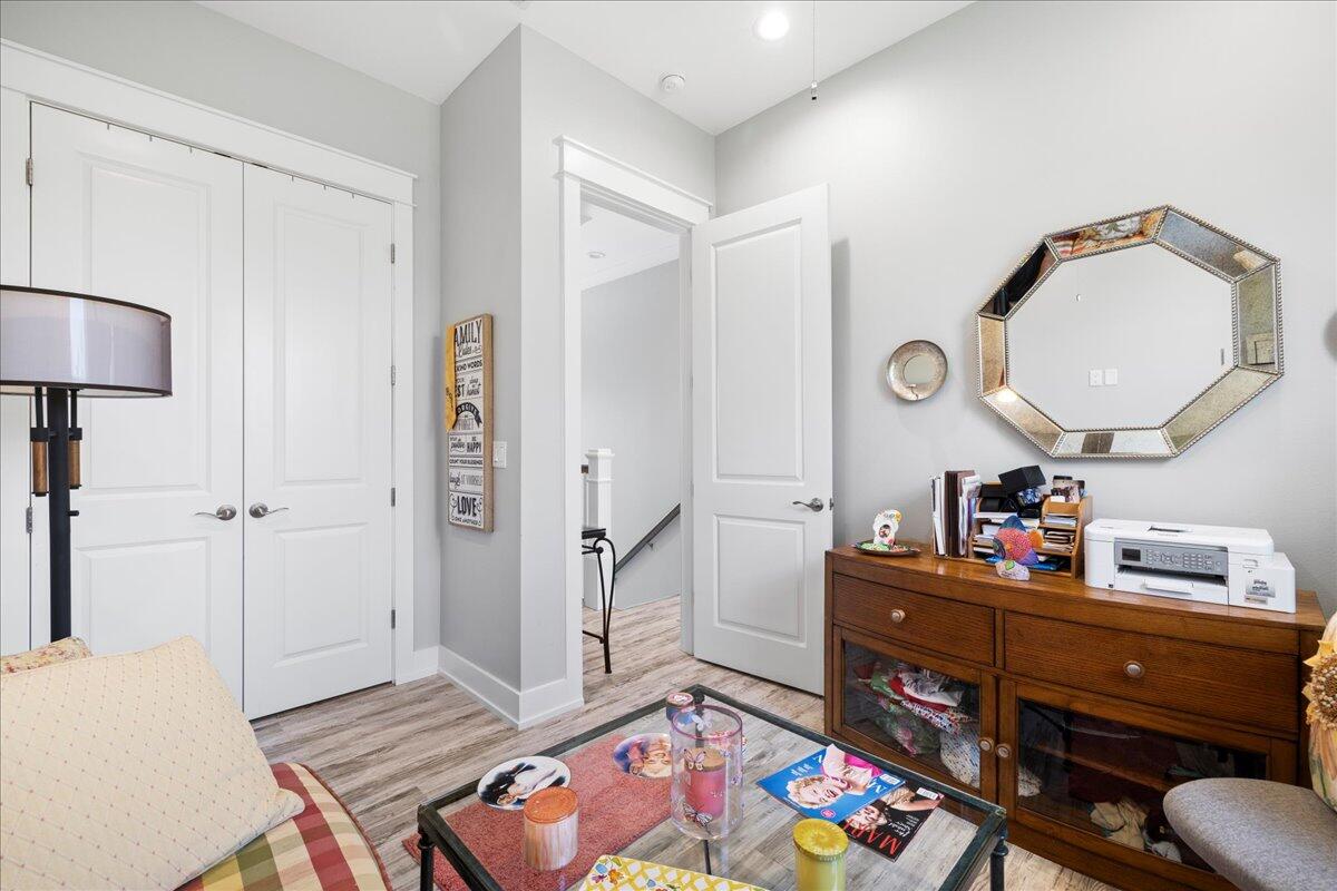 Thompson Woods - Residential