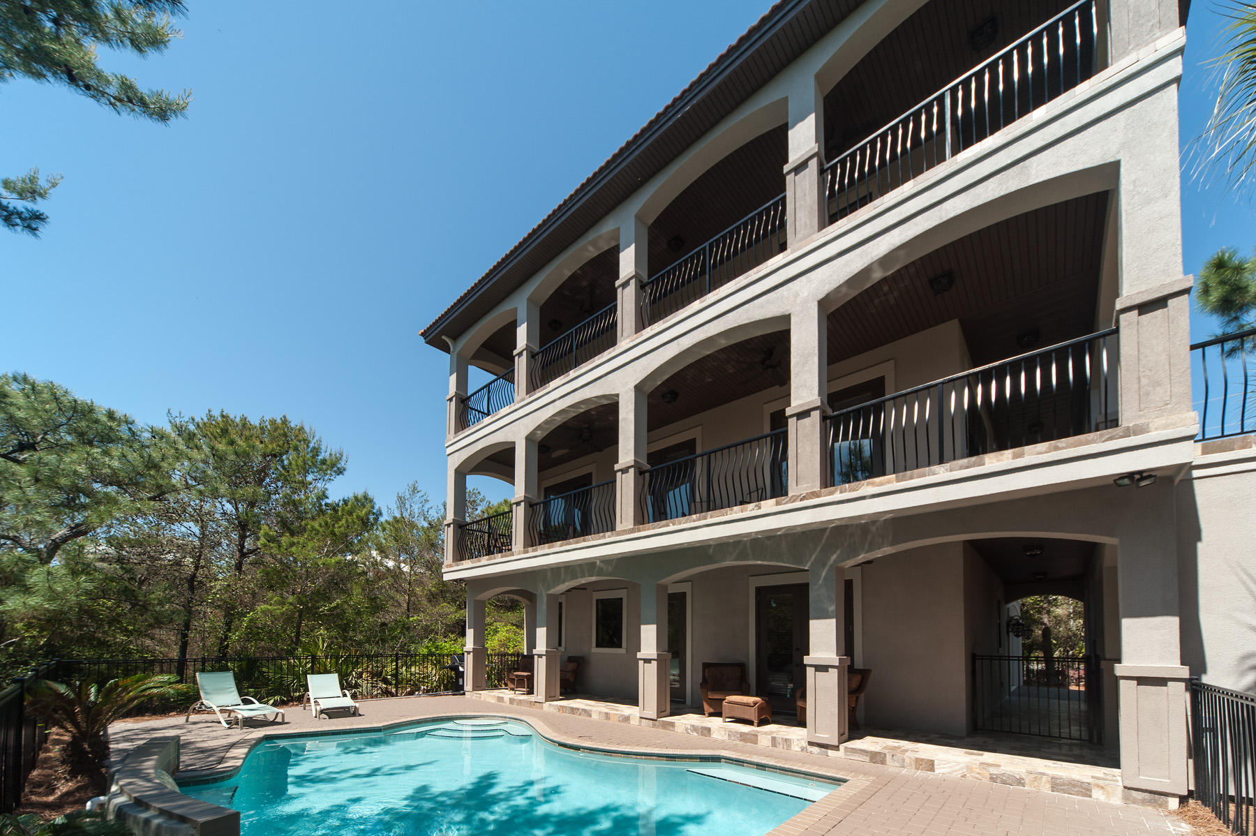 San Remo - Residential