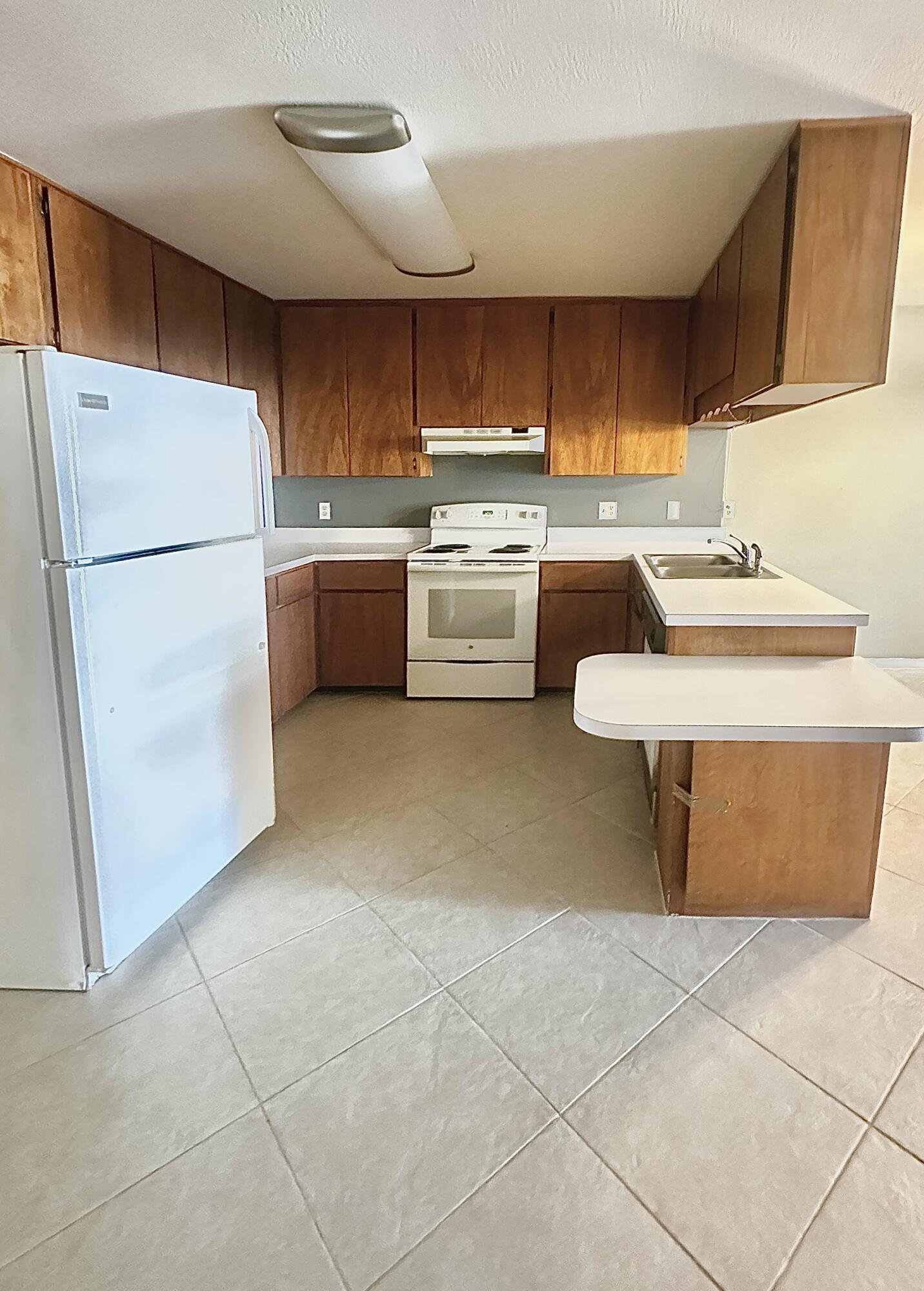 ACORN VILLAS - Residential