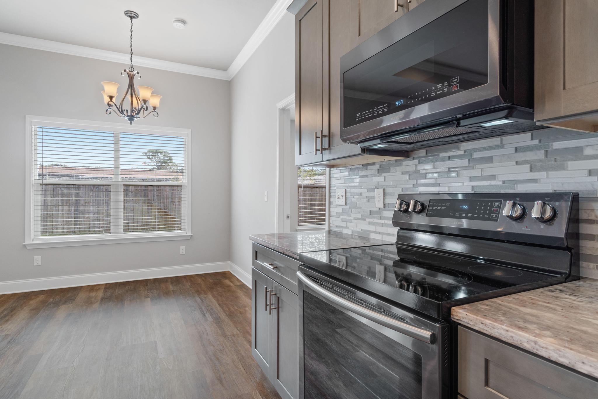 SEASHORE VILLAGE - Residential