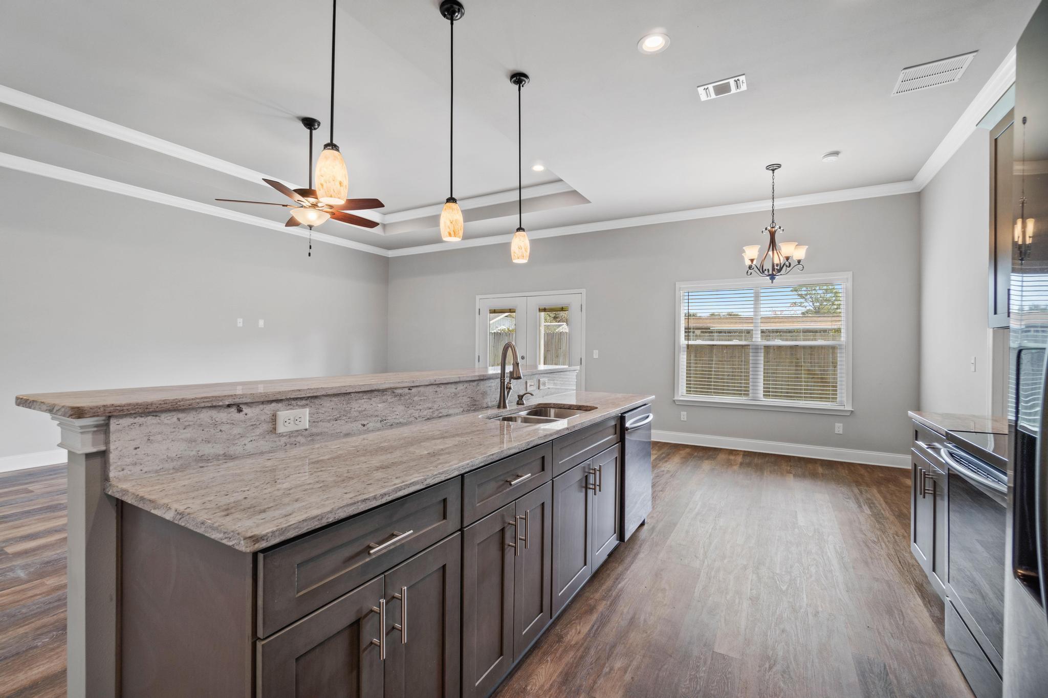 SEASHORE VILLAGE - Residential