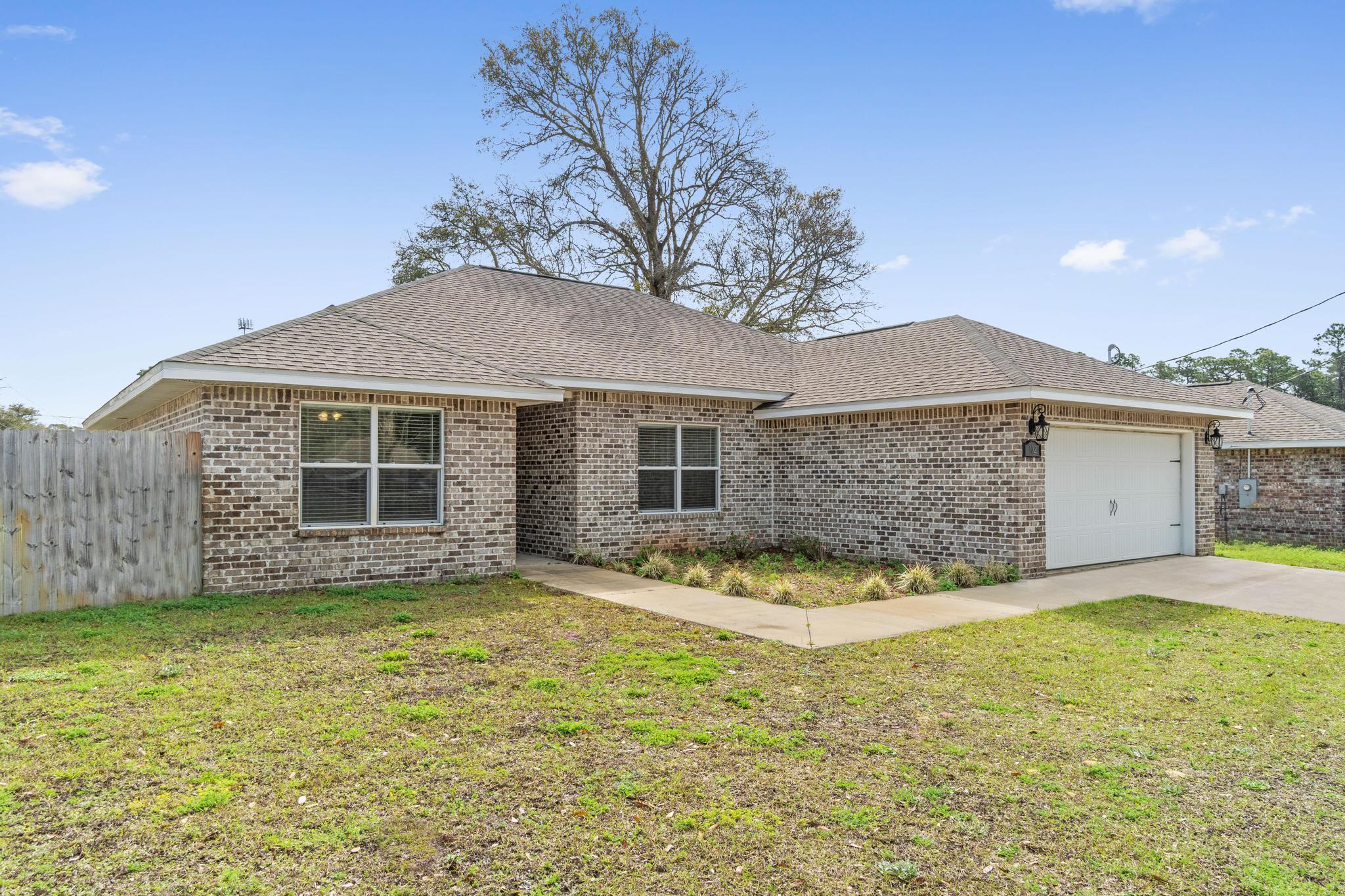 SEASHORE VILLAGE - Residential