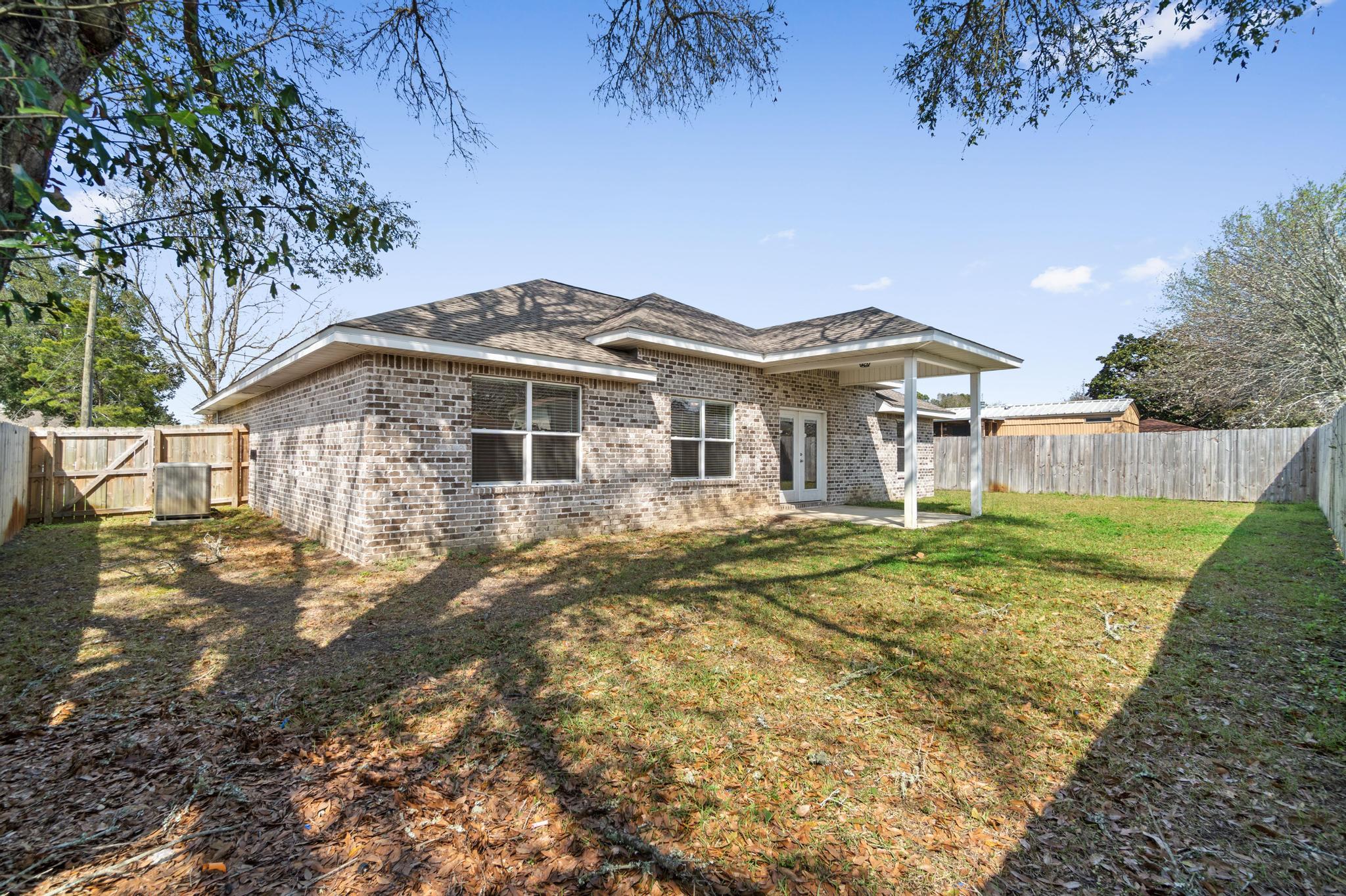 SEASHORE VILLAGE - Residential