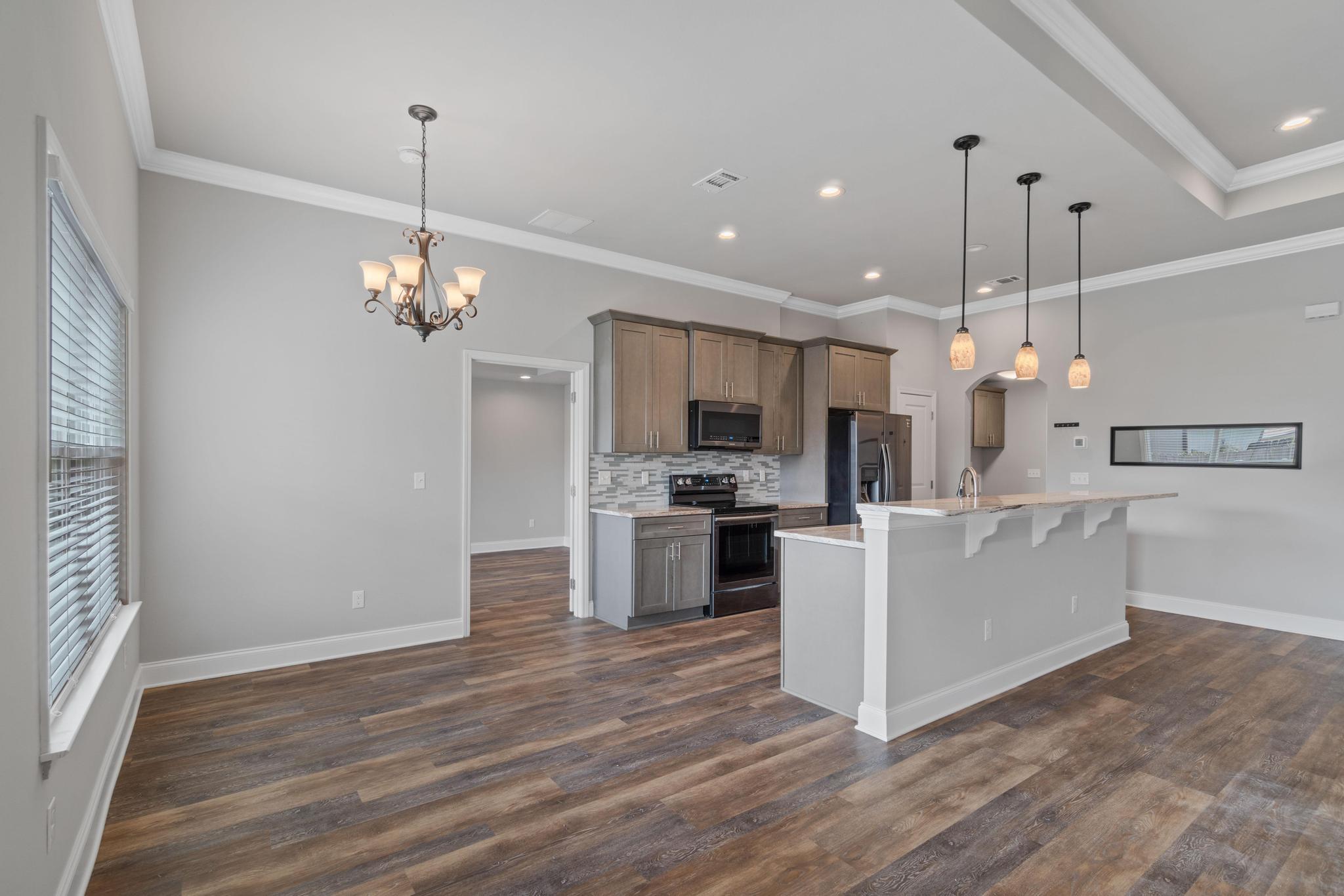 SEASHORE VILLAGE - Residential