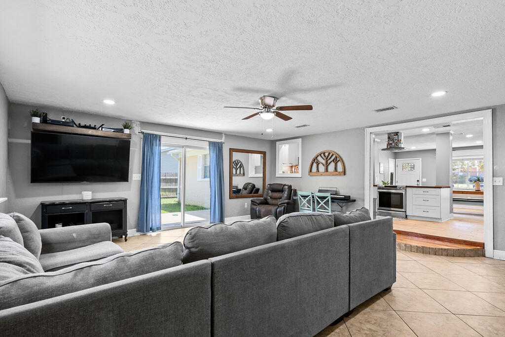 OAKLAND HEIGHTS 1ST ADDN - Residential