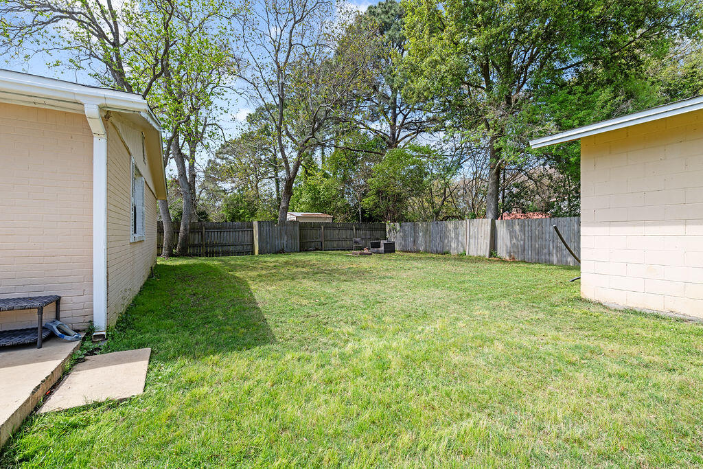 OAKLAND HEIGHTS 1ST ADDN - Residential