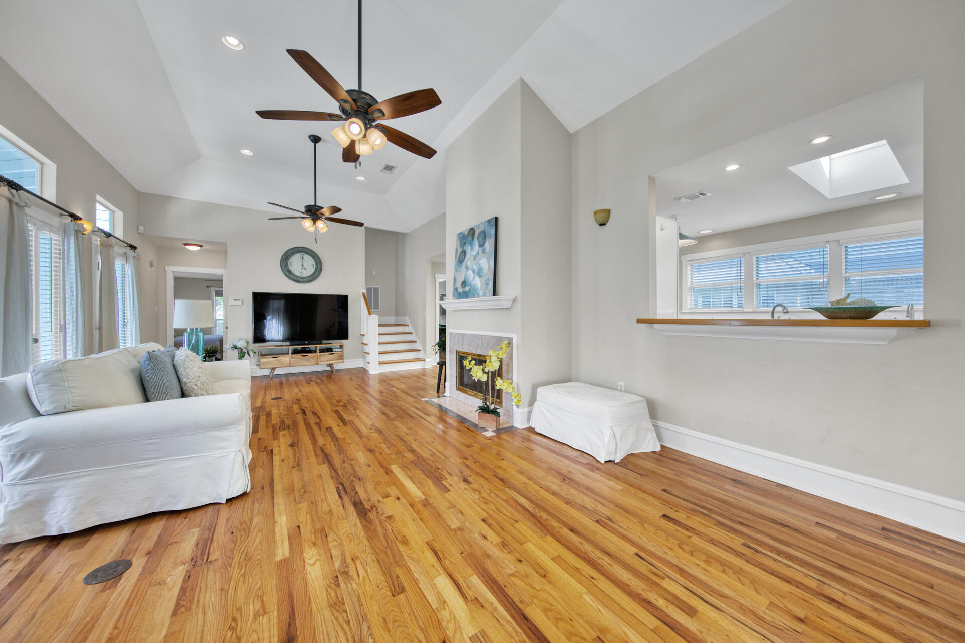 PALM SHORES - Residential