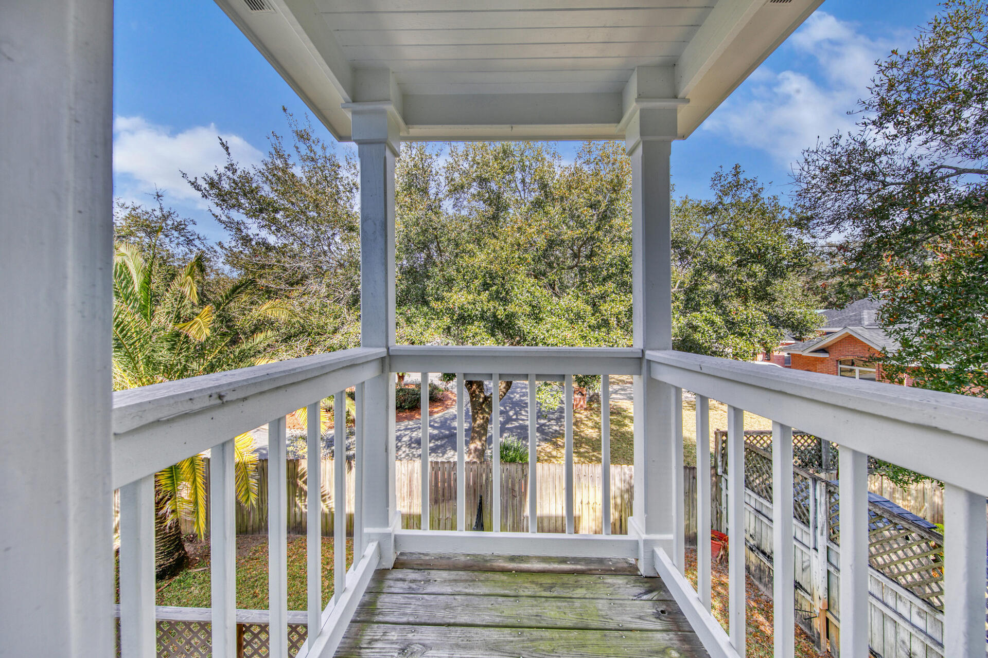 PALM SHORES - Residential