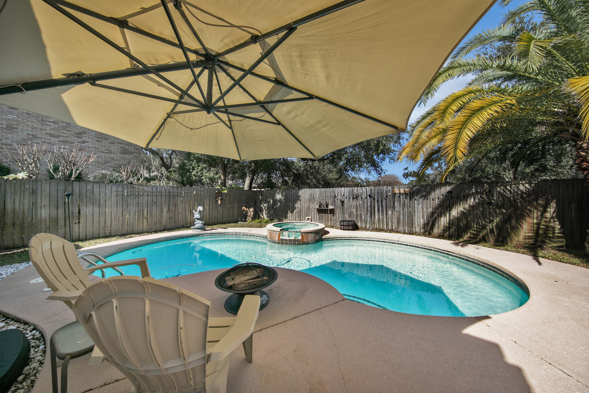 PALM SHORES - Residential