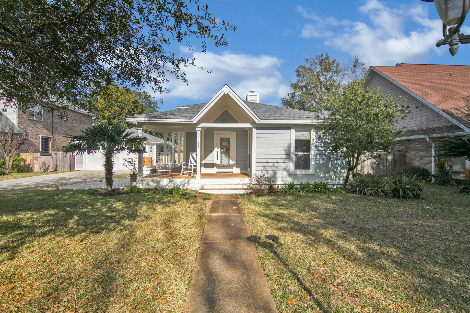 PALM SHORES - Residential