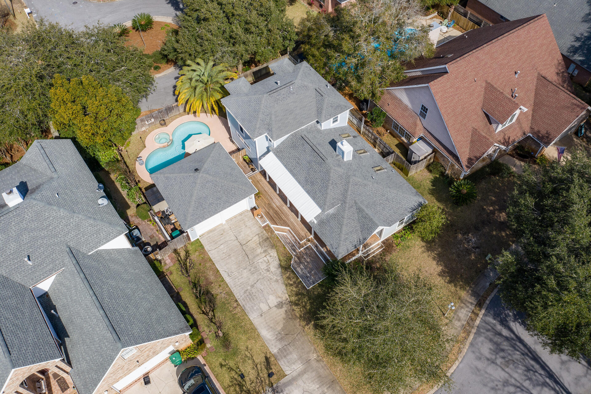 PALM SHORES - Residential