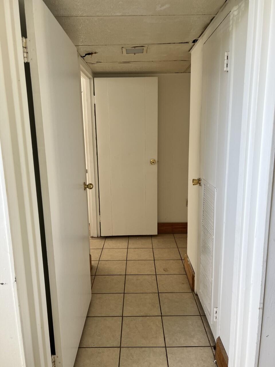 SEA PALM CONDO - Residential