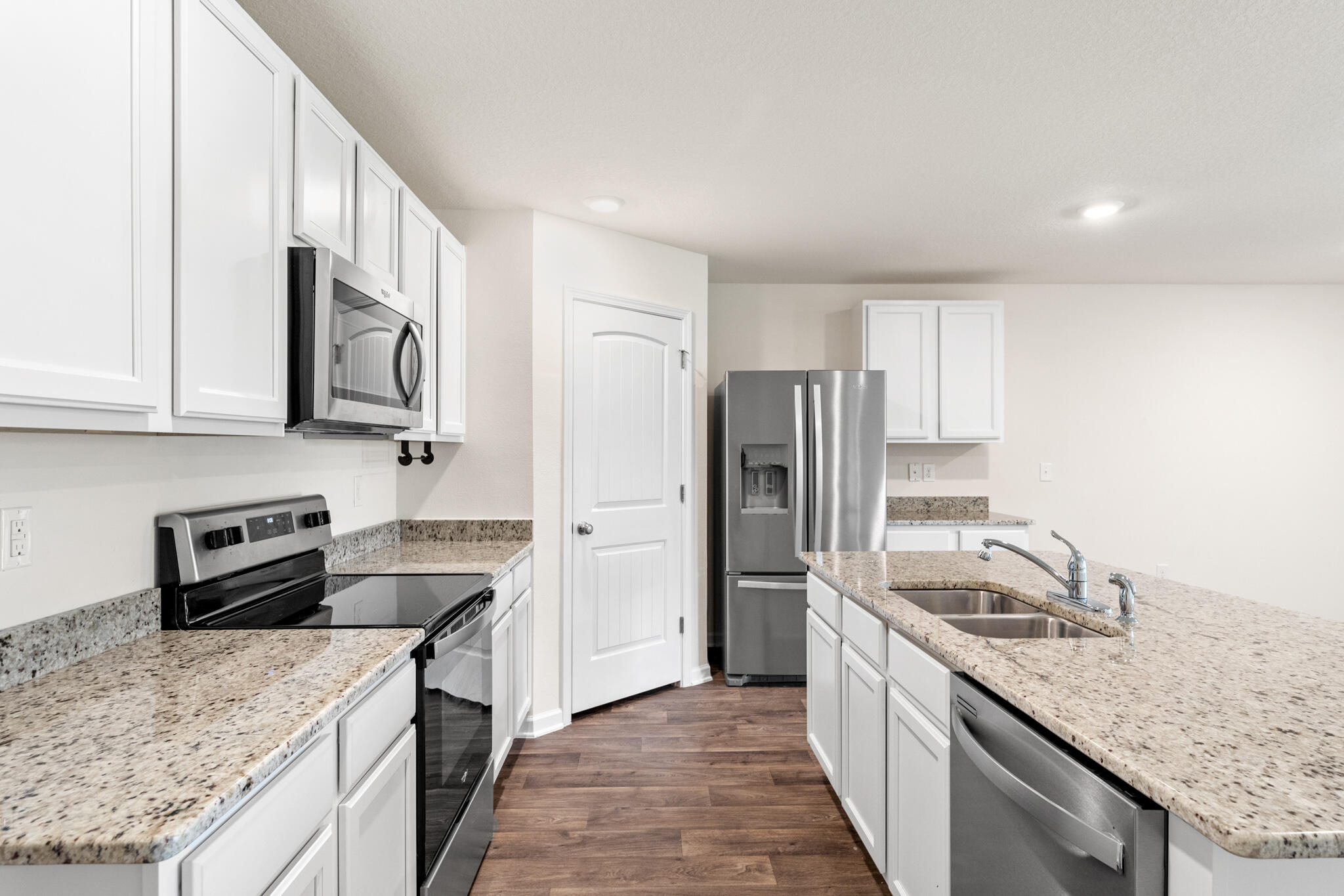 Redstone Commons - Residential