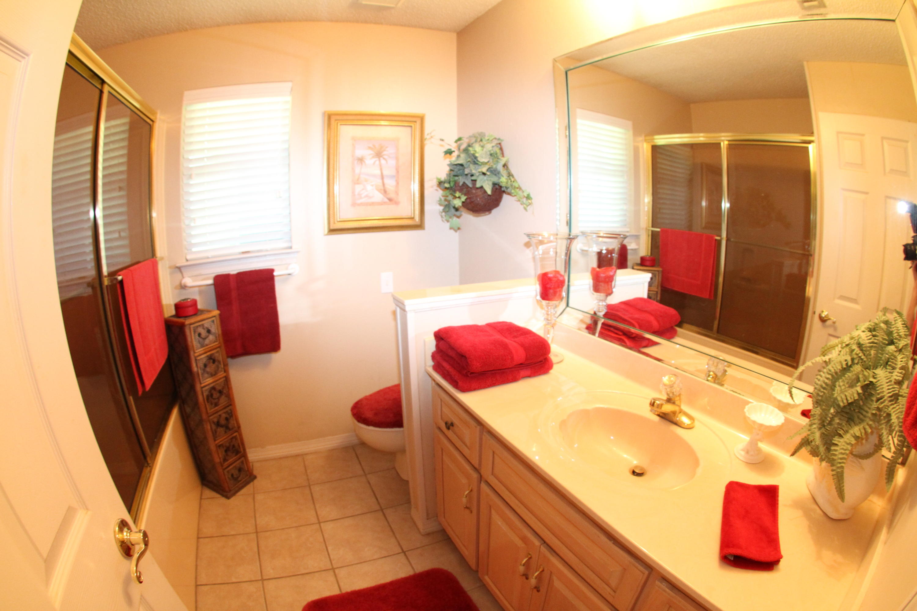 EMERALD BREEZE ESTATES - Residential