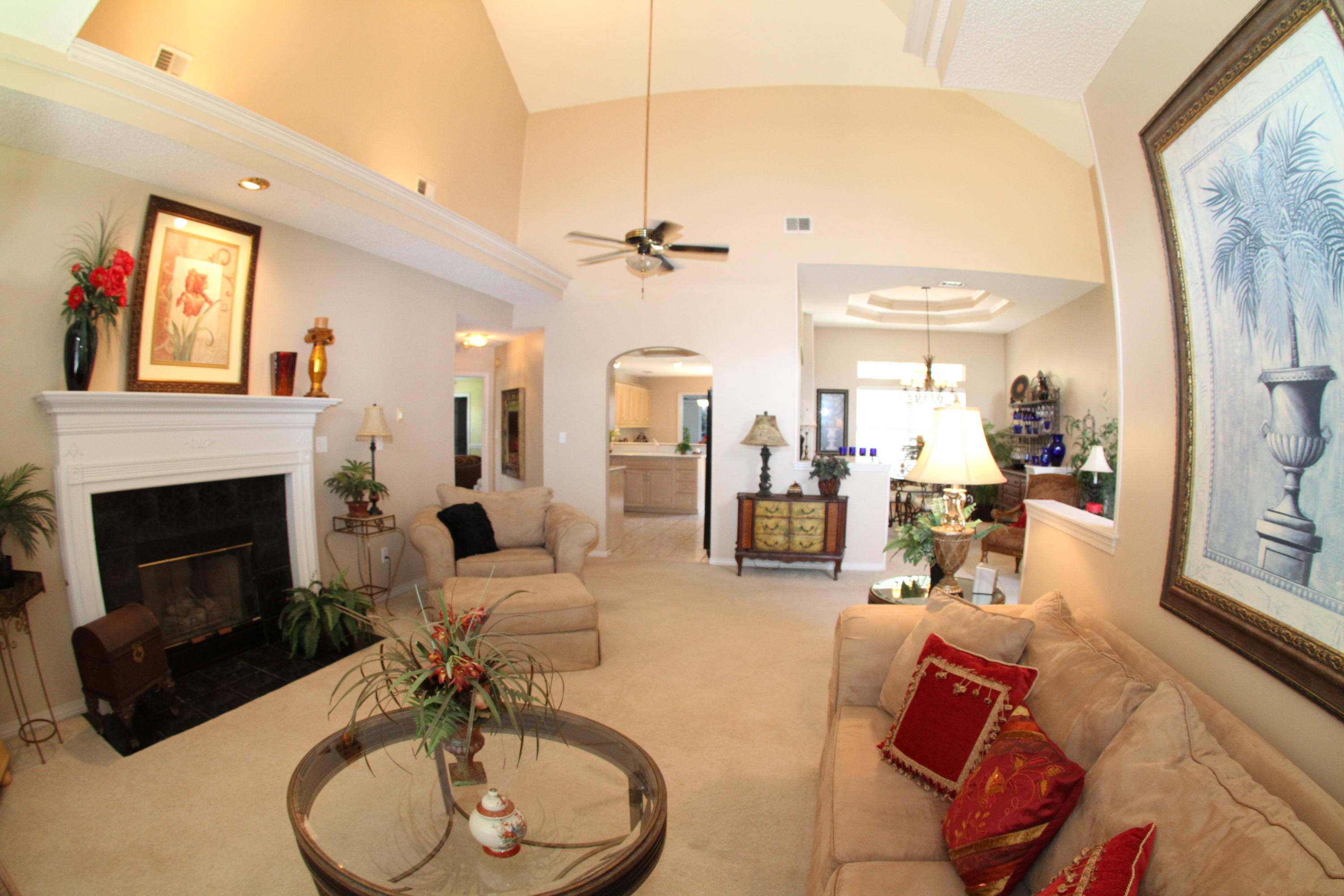 EMERALD BREEZE ESTATES - Residential