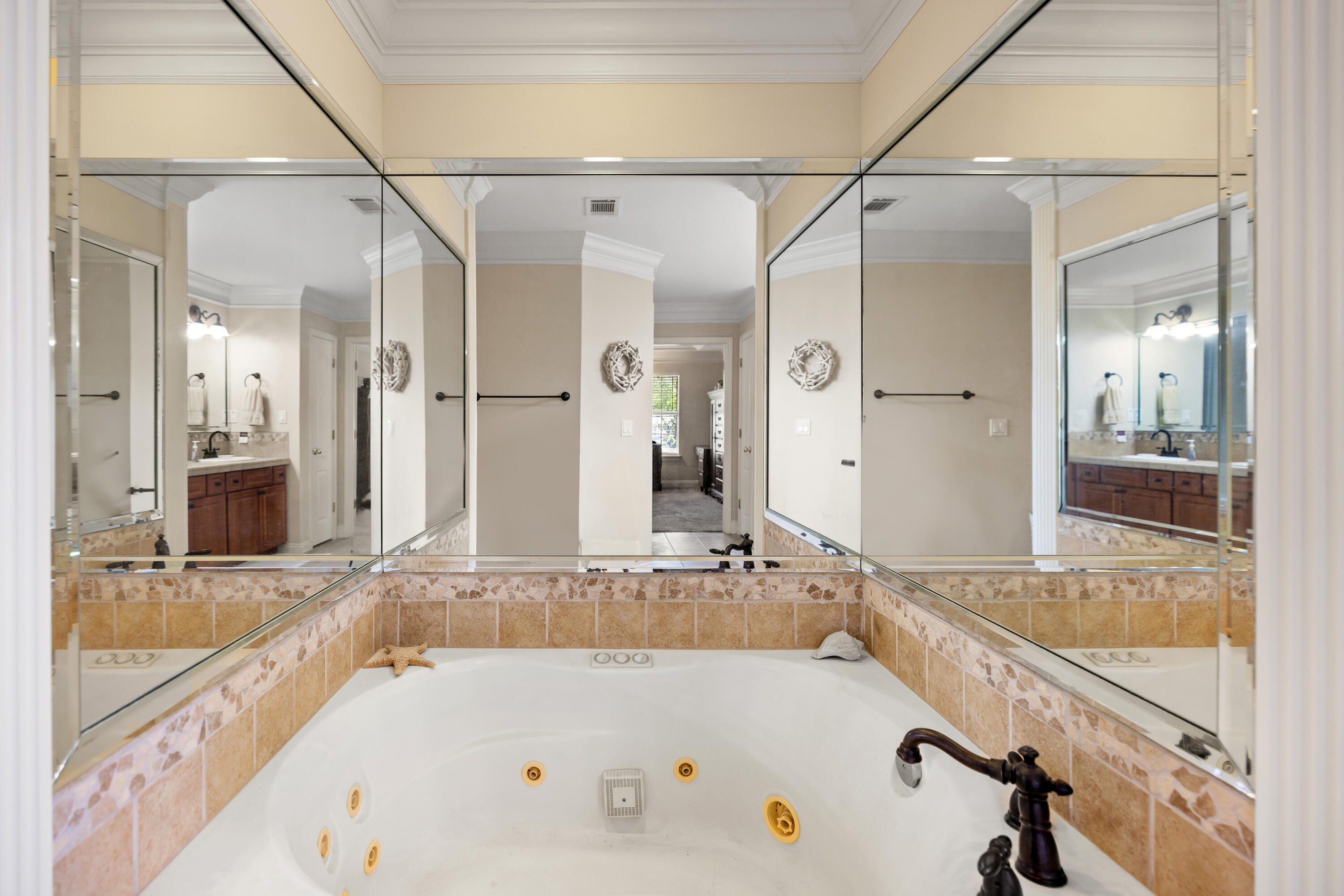 SAVANNAH PLANTATION - Residential