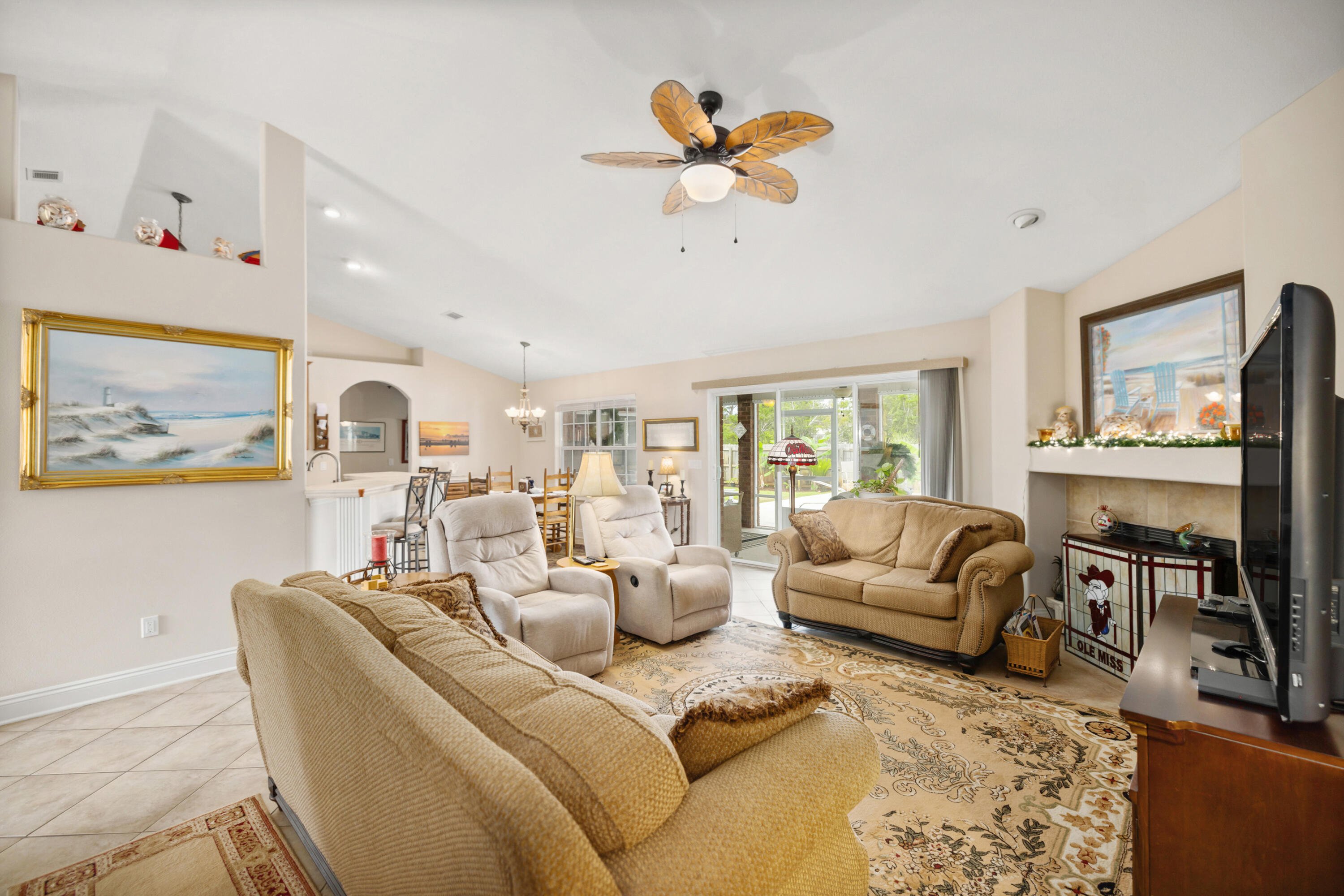 SAVANNAH PLANTATION - Residential