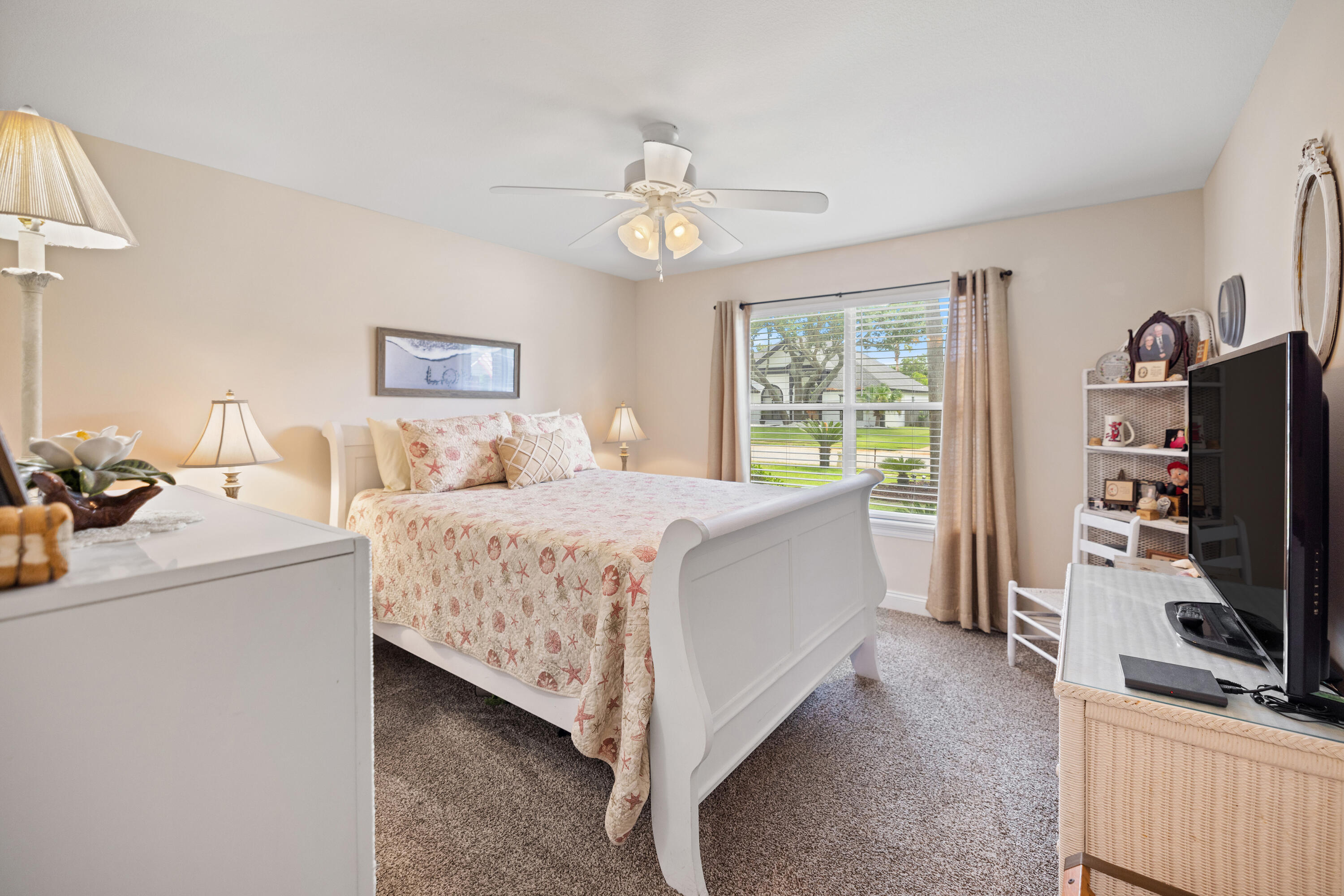 SAVANNAH PLANTATION - Residential