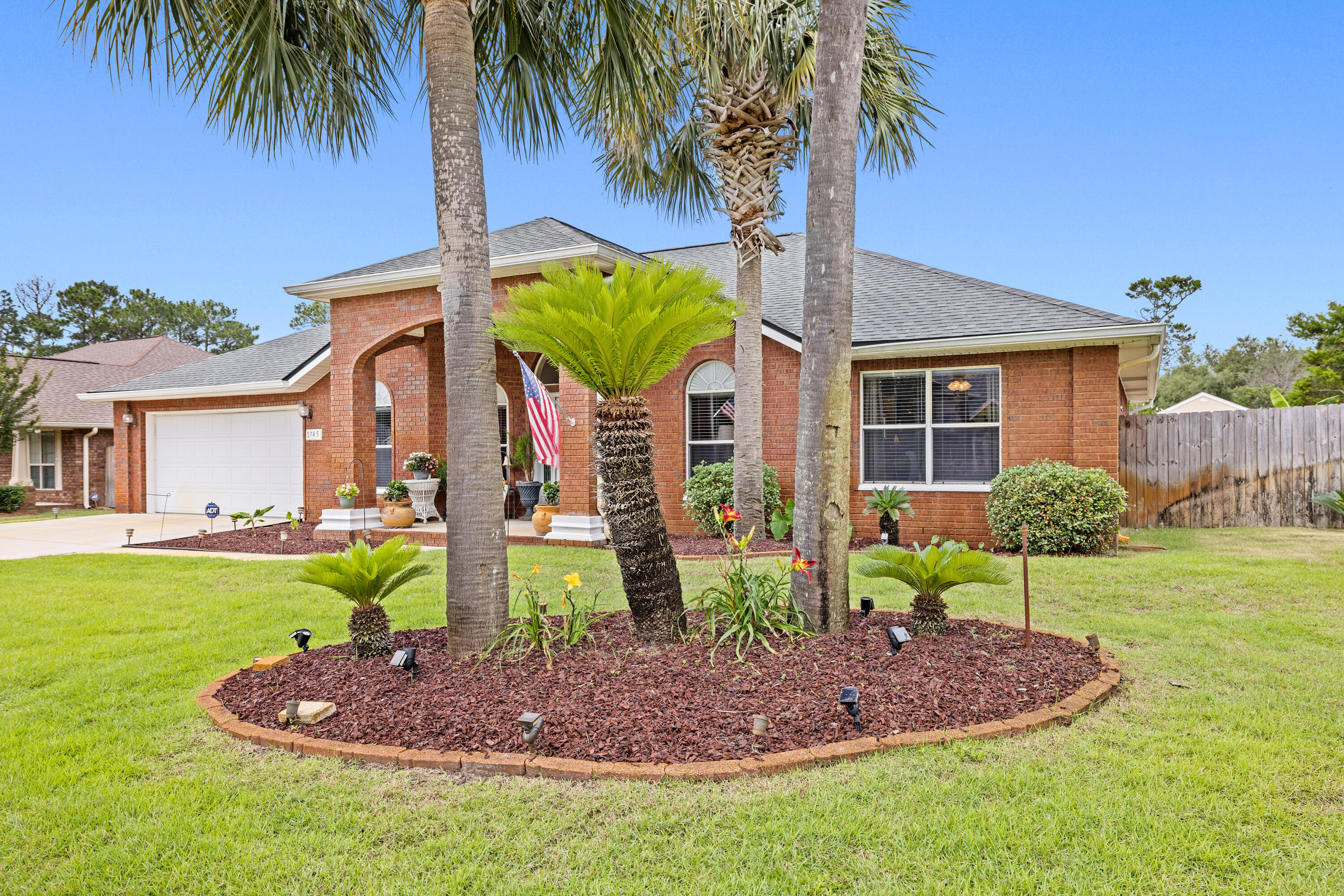 SAVANNAH PLANTATION - Residential