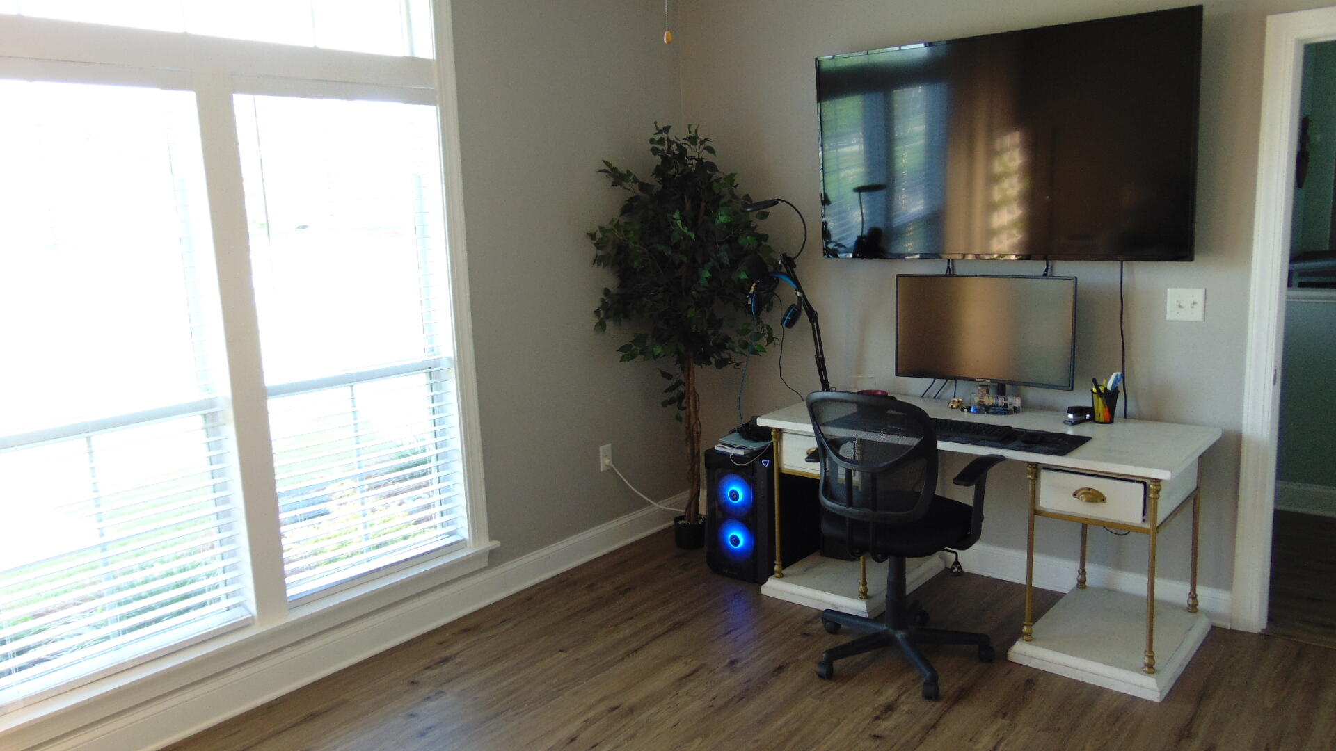 WINDSWEPT ESTATES - Residential