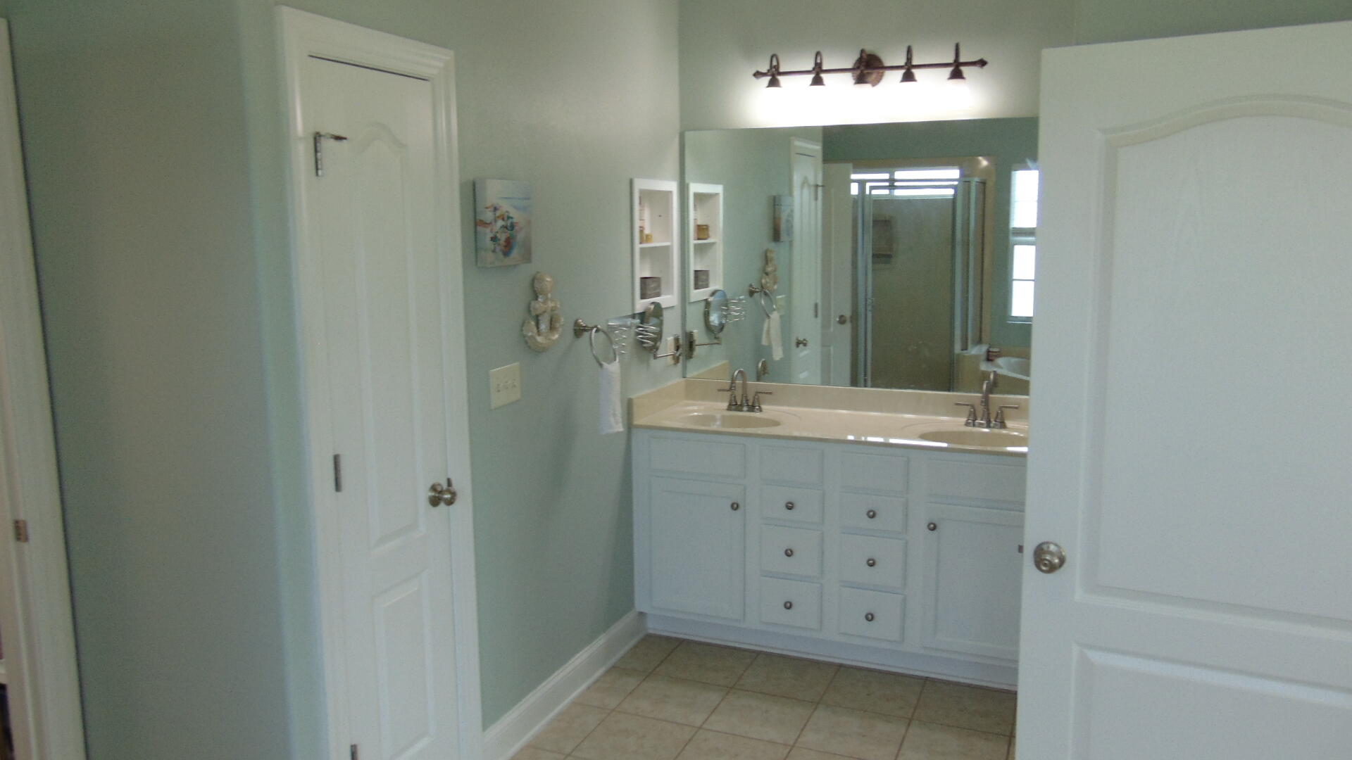 WINDSWEPT ESTATES - Residential