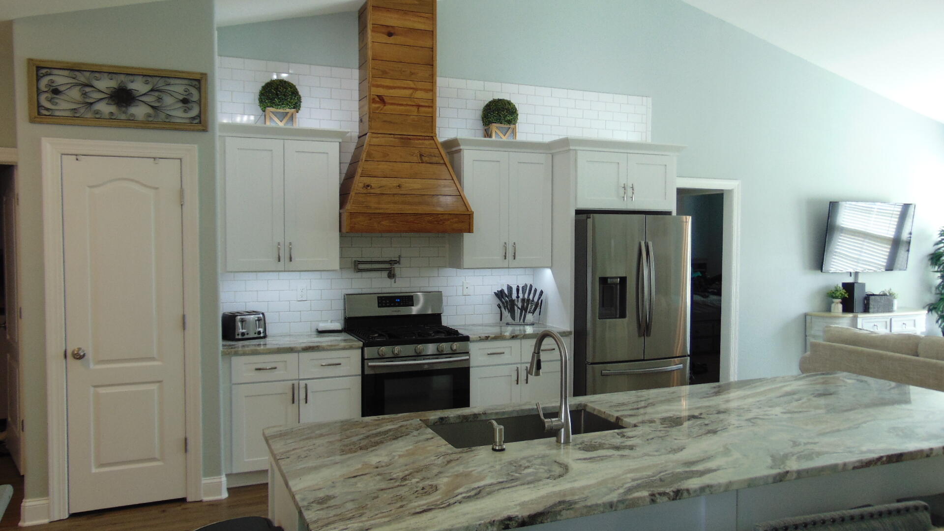 WINDSWEPT ESTATES - Residential