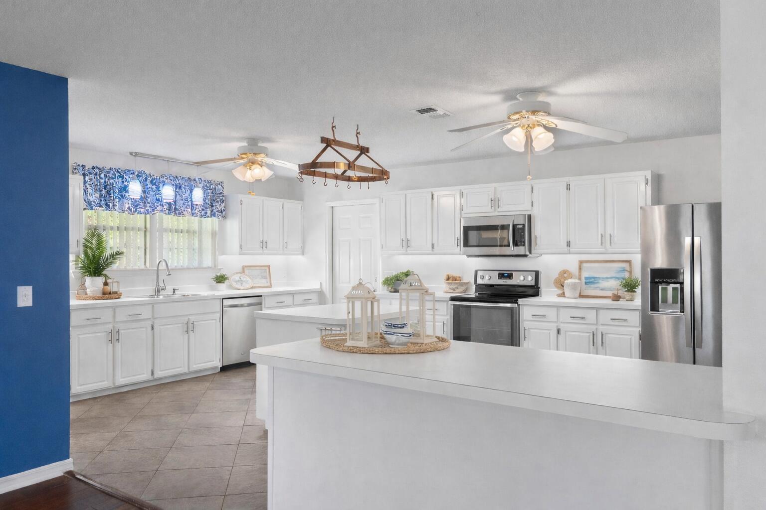 HOLLEY BY THE SEA - Residential