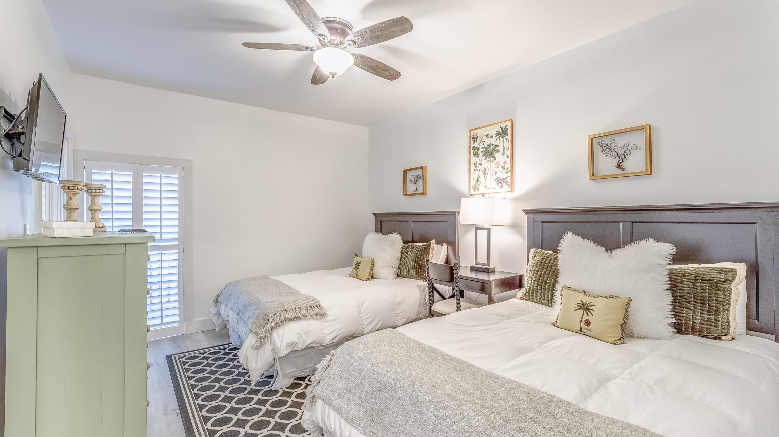 HIGH POINTE RESORT CONDO - Residential