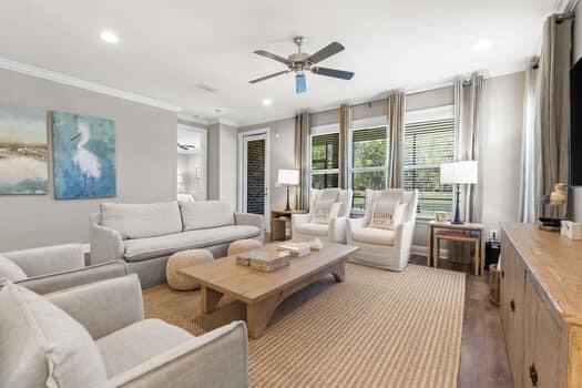 HAMMOCK BAY - Residential