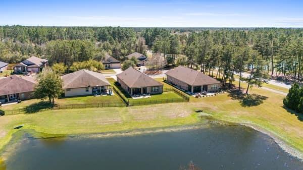 HAMMOCK BAY - Residential