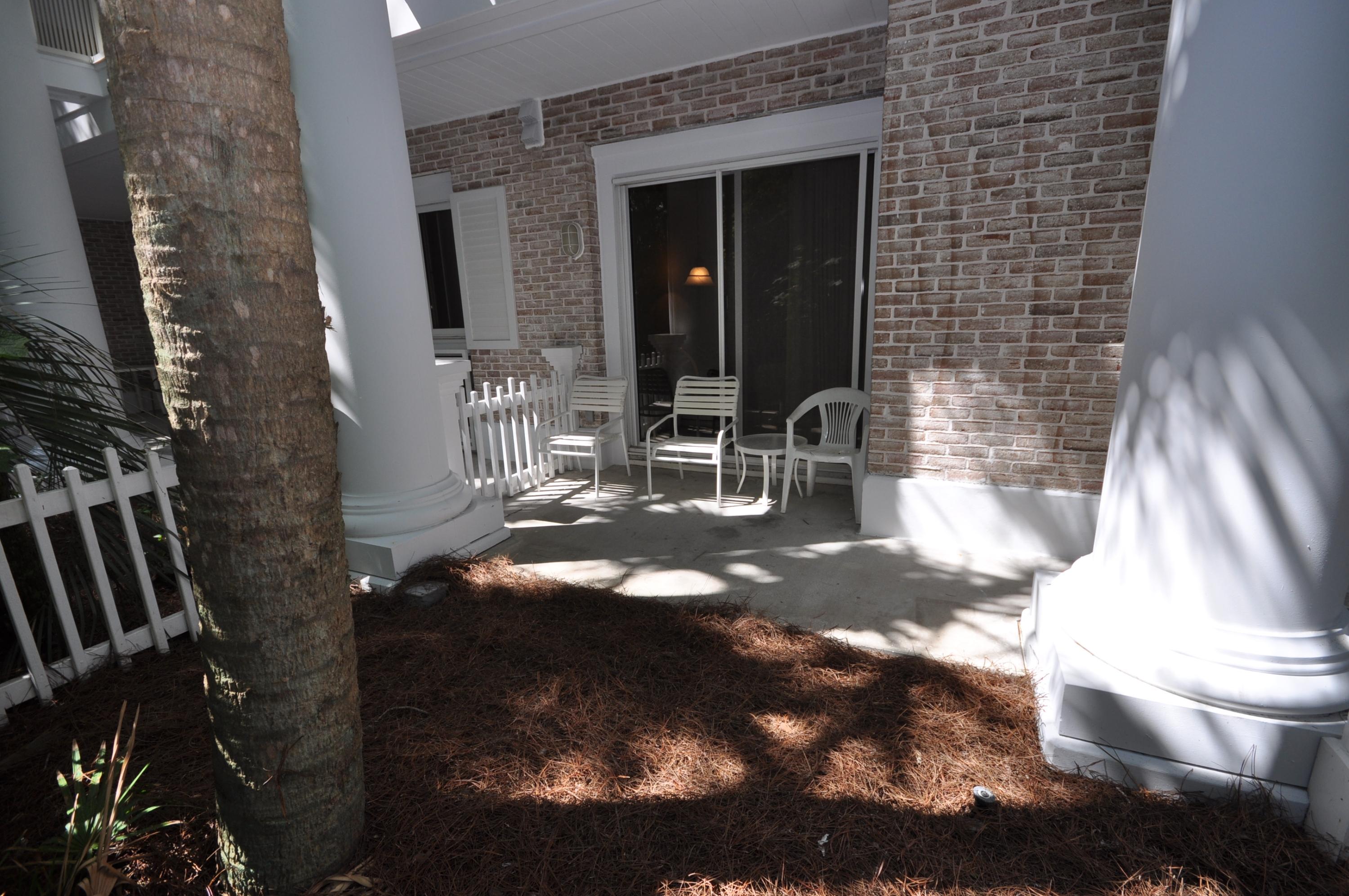 PILOT HOUSE - Residential Lease