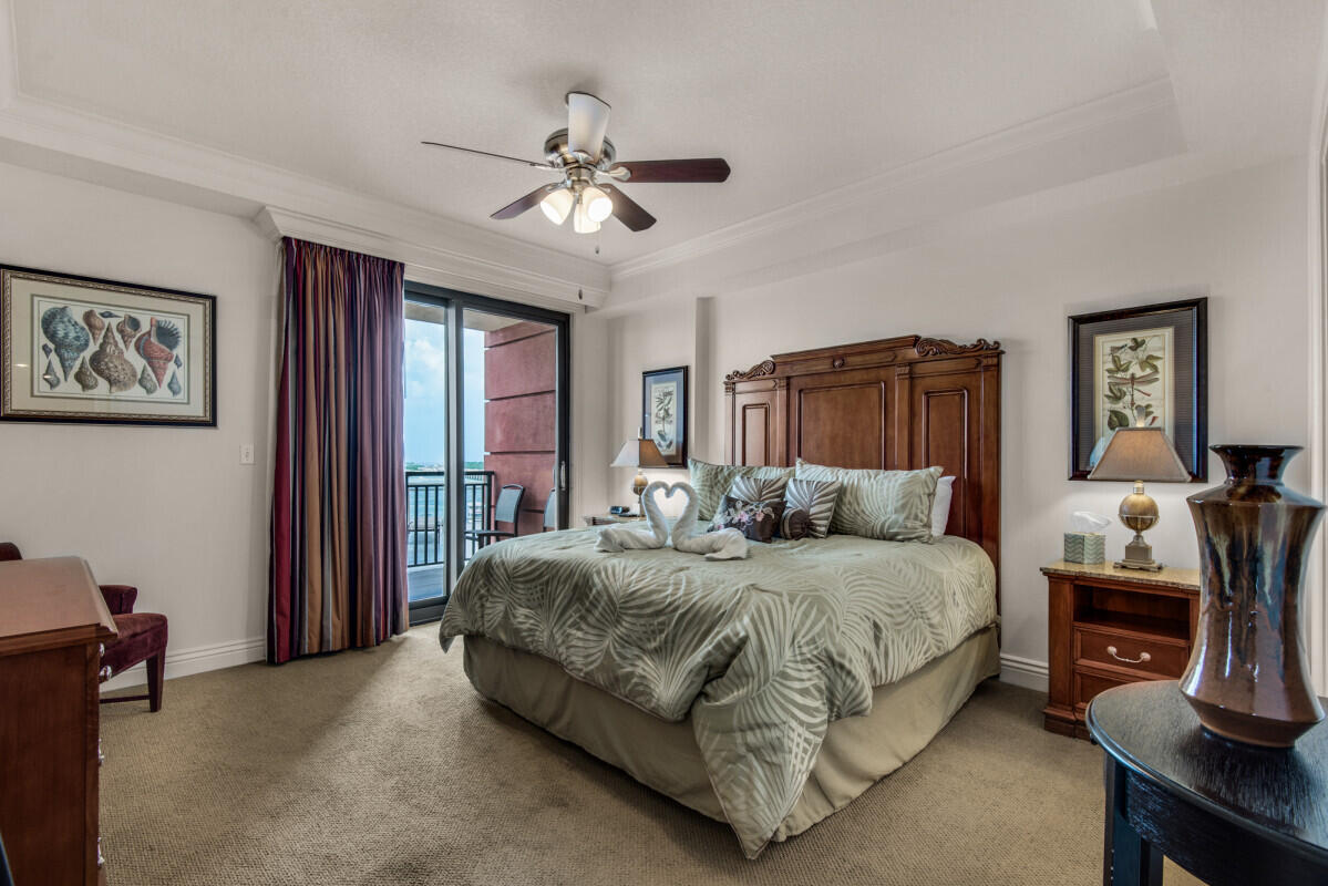 10 Harbor Boulevard GV25
