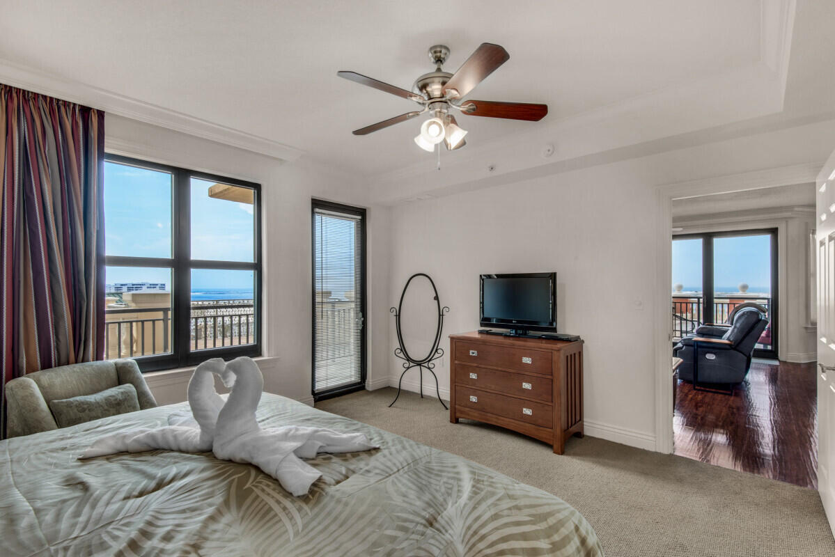 EMERALD GRANDE - Residential
