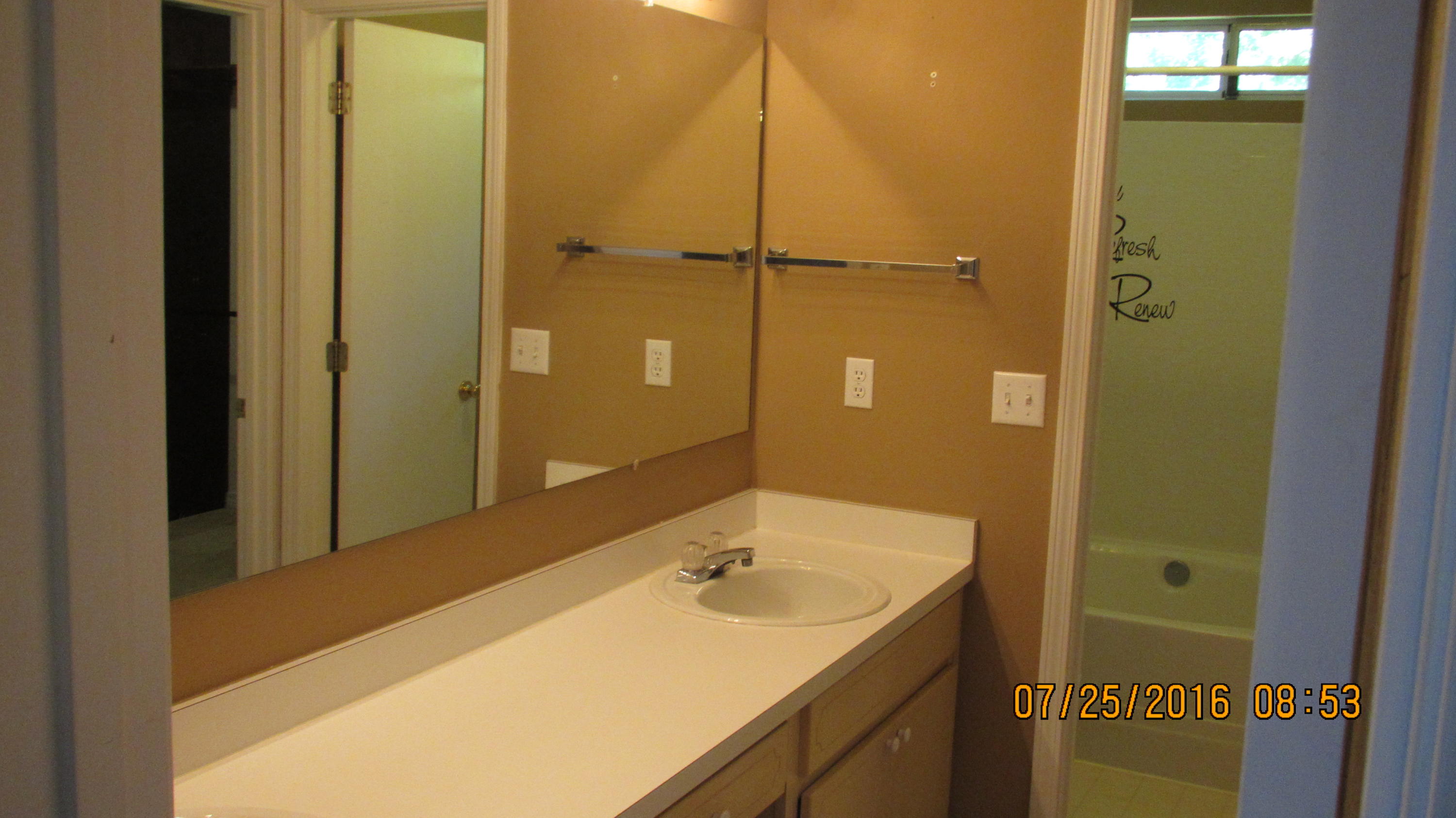 SCRANTON ESTATES - Residential Lease