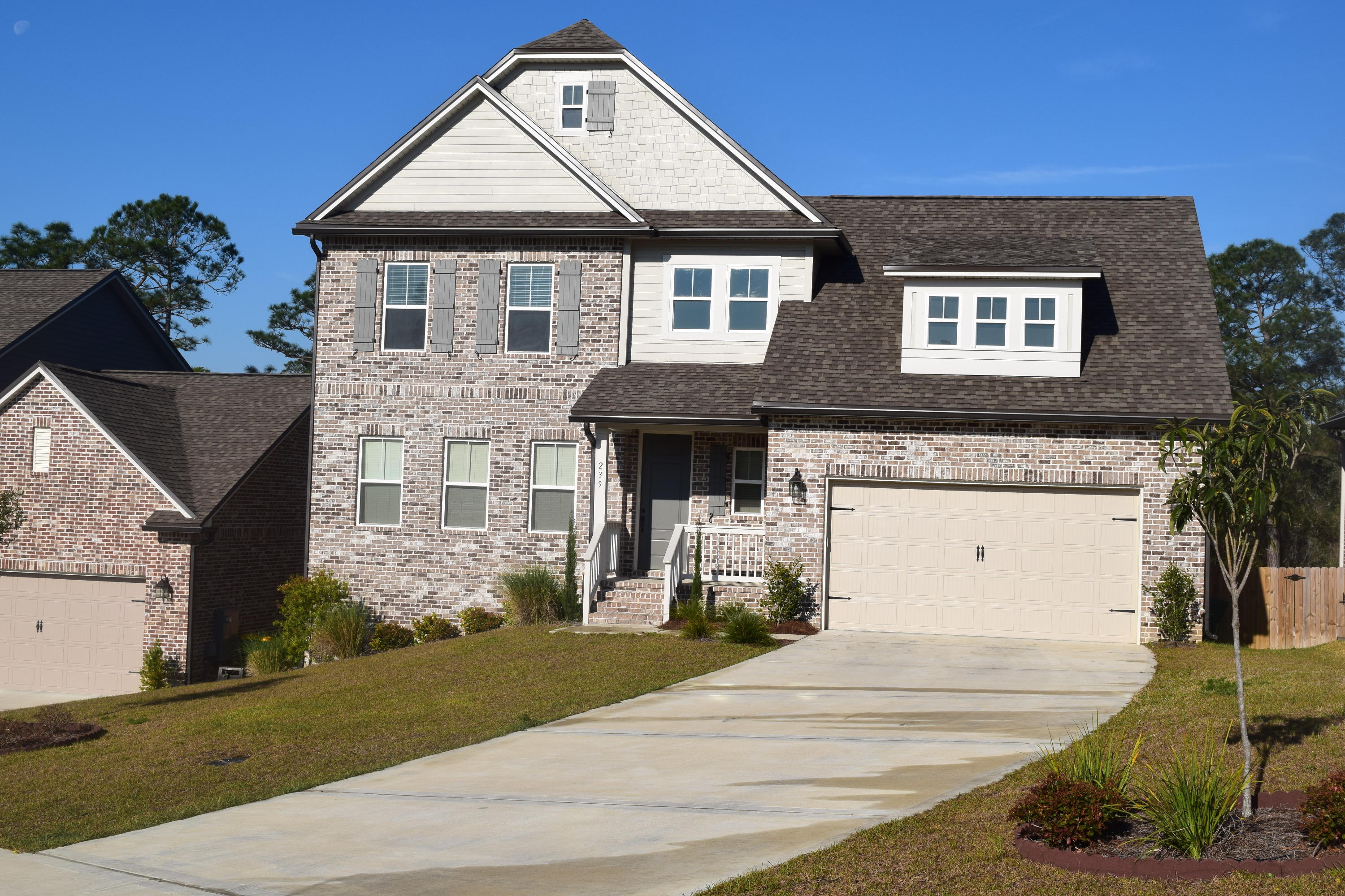 WOODRIDGE - Residential