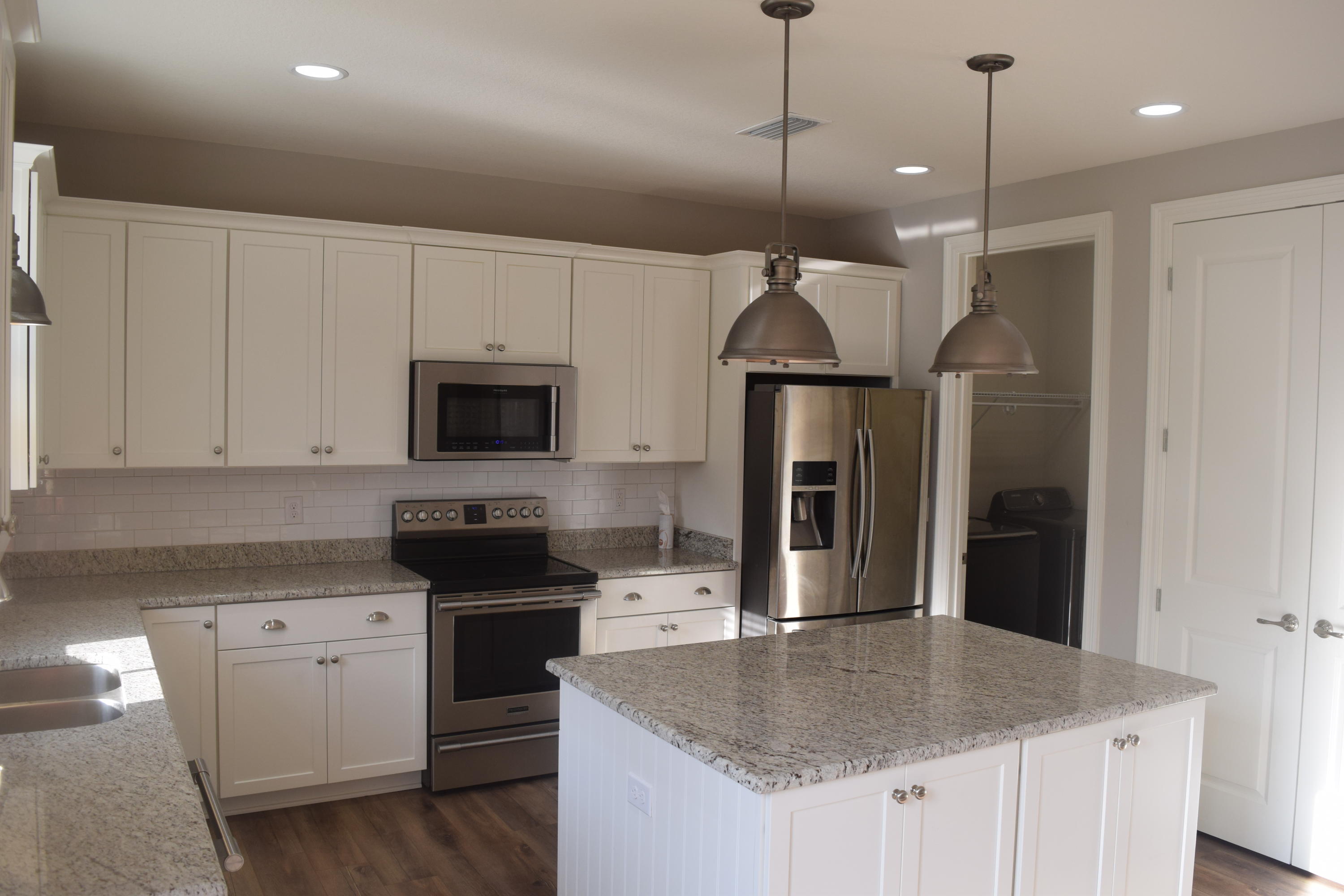 WOODRIDGE - Residential