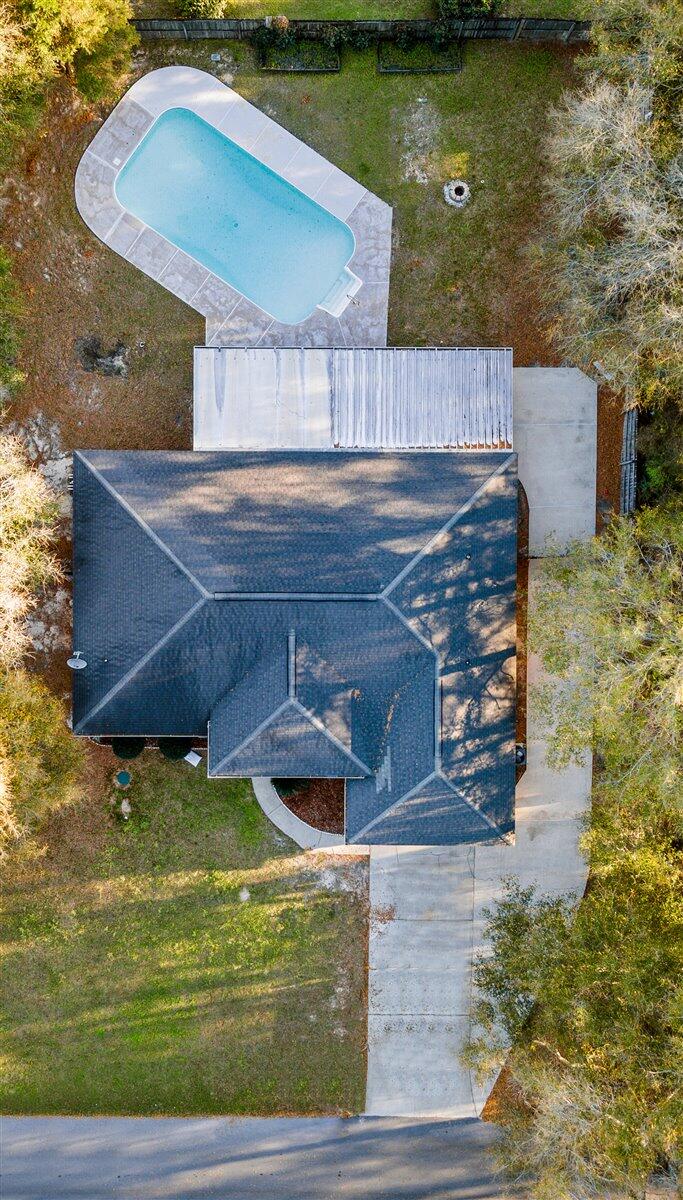 COUNTRY CLUB ESTATES 1 OF CRESTVIEW - Residential