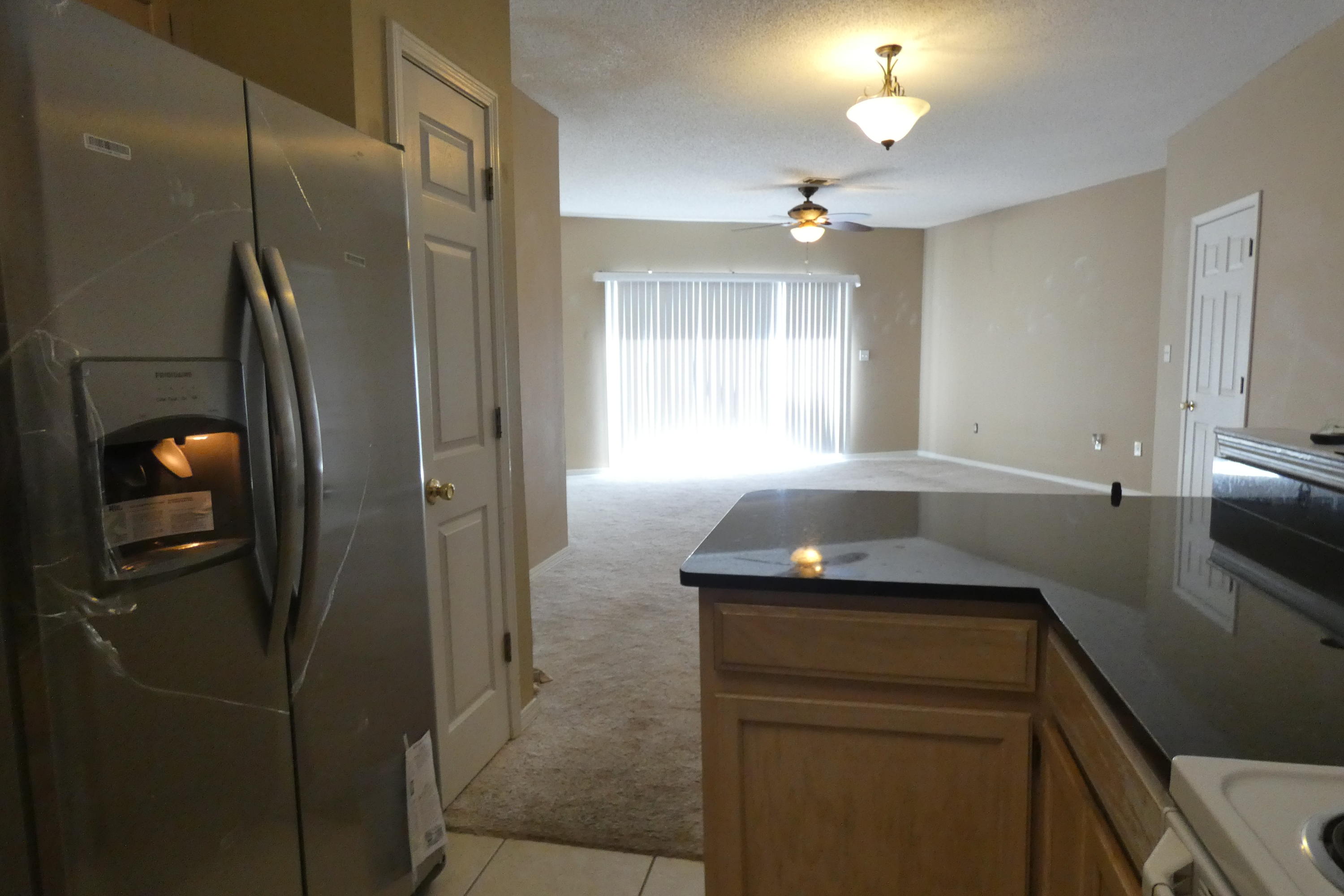 HIDDEN BAY VILLAGE - Residential