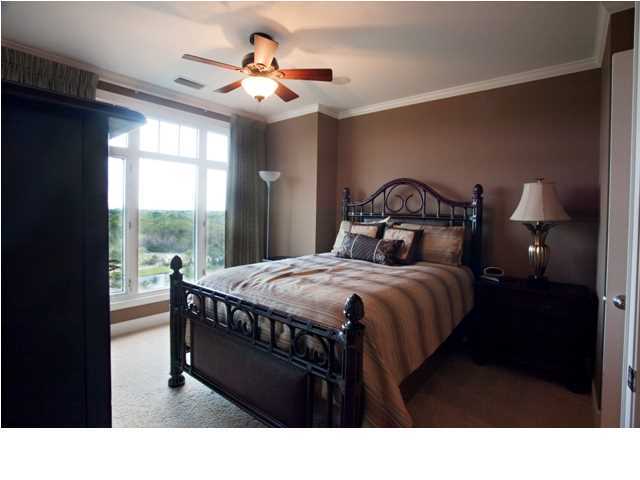 ONE WATER PLACE - Residential