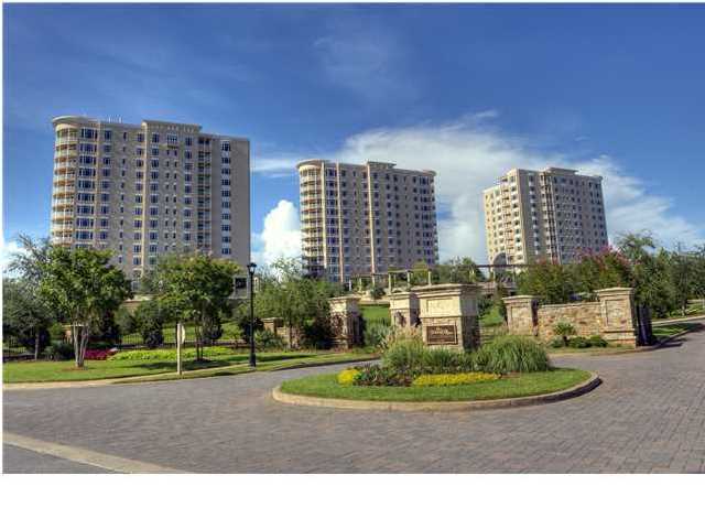 ONE WATER PLACE - Residential