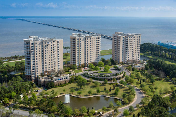 in living areas.,condominiums include two assigned parking spaces in the garage, additional storage closet adjacent to each unit, private elevator entrance for each residence, Viking appliances, summer kitchen and 10 ft. ceilings. Added to all of this are fabulous common amenities, notably a wellequipped health spa, two level swimming pool, putting green and bocce ball courts, scenic walking path, gracious community room, wine rooms, guest suites, sports bar, indoor golf practice, extensive arts and craft area along with woodworking workshop. Like all of Kelly Plantation,this gated community offers seclusion and privacy with easy access to local attractions. HOA fees are $1,095 monthly and owners also pay Kelly Plantation association fees of $645 quarterly. Buyer to confirm all measureme