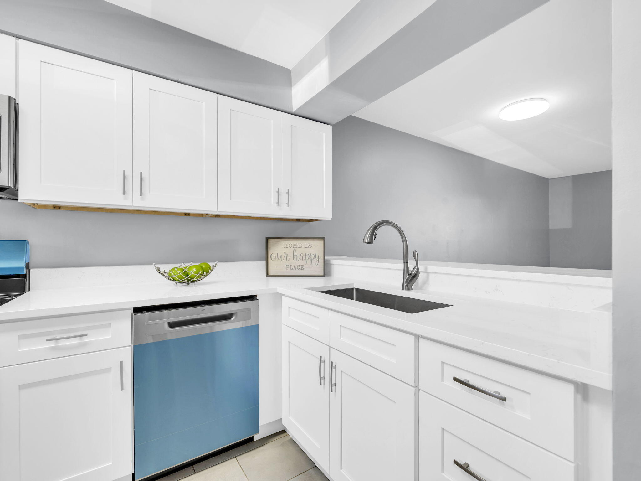 LEGION VILLAGE T/H - Residential