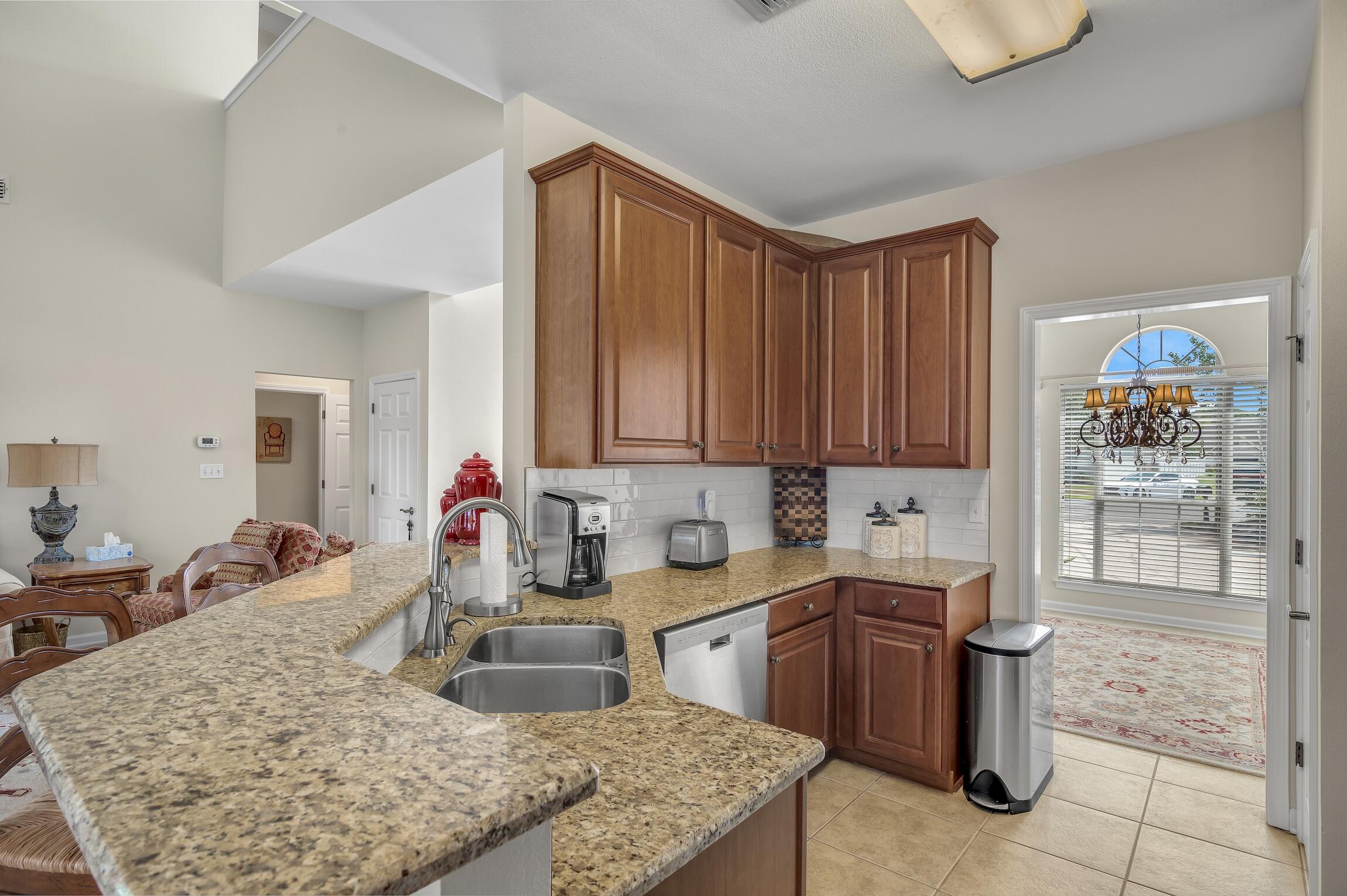 OLDE FLORIDA LAKES - Residential
