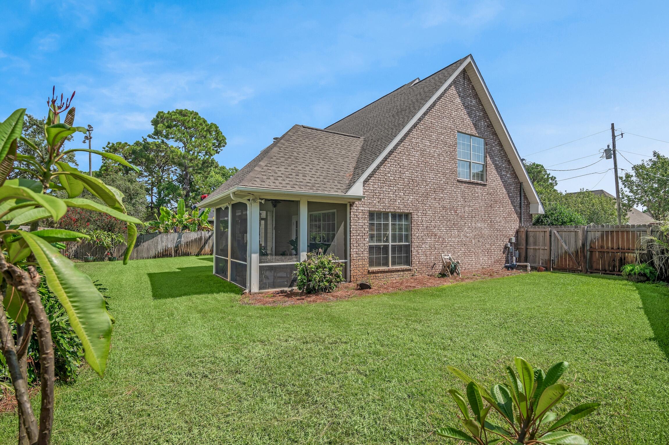 OLDE FLORIDA LAKES - Residential