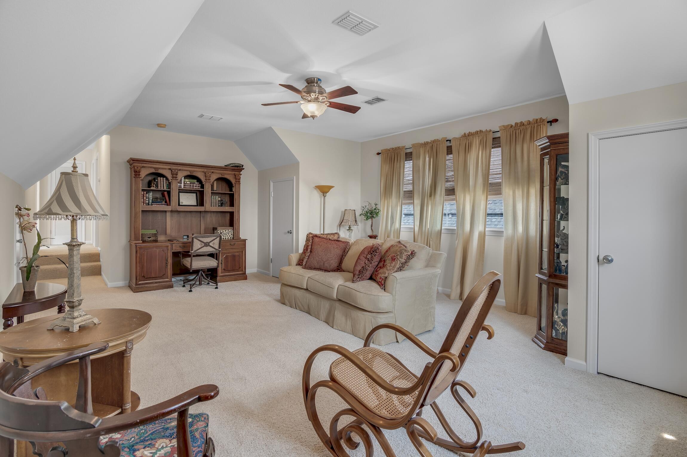 OLDE FLORIDA LAKES - Residential