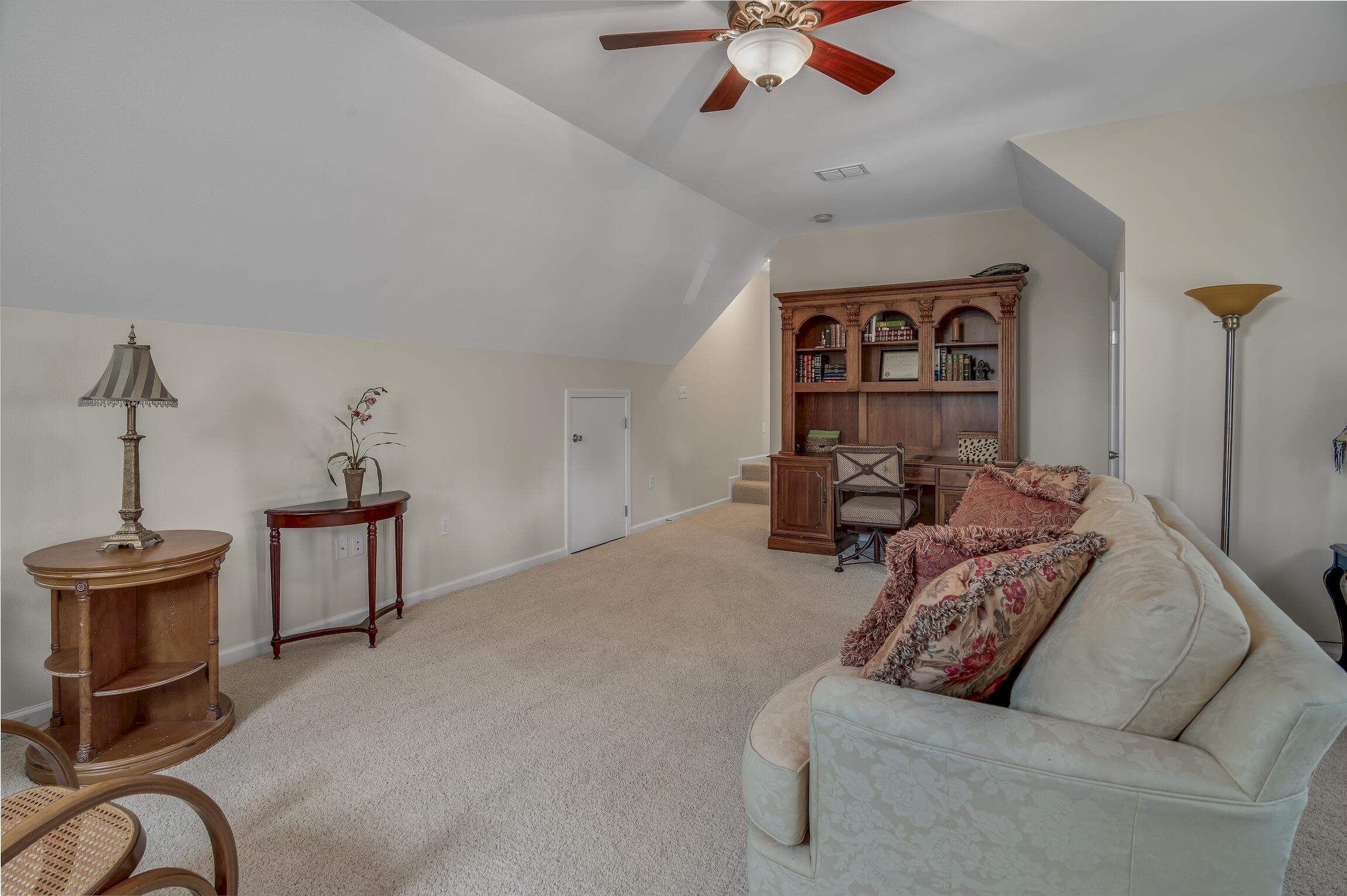OLDE FLORIDA LAKES - Residential